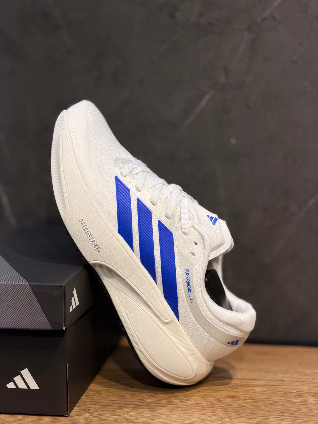ADIDAS SUPERNOVA RISE 3