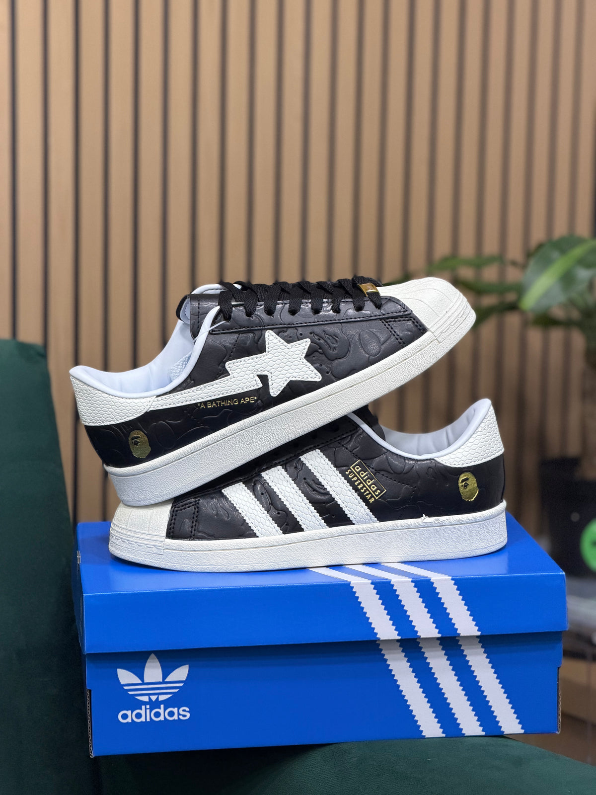ADIDAS SUPERSTAR