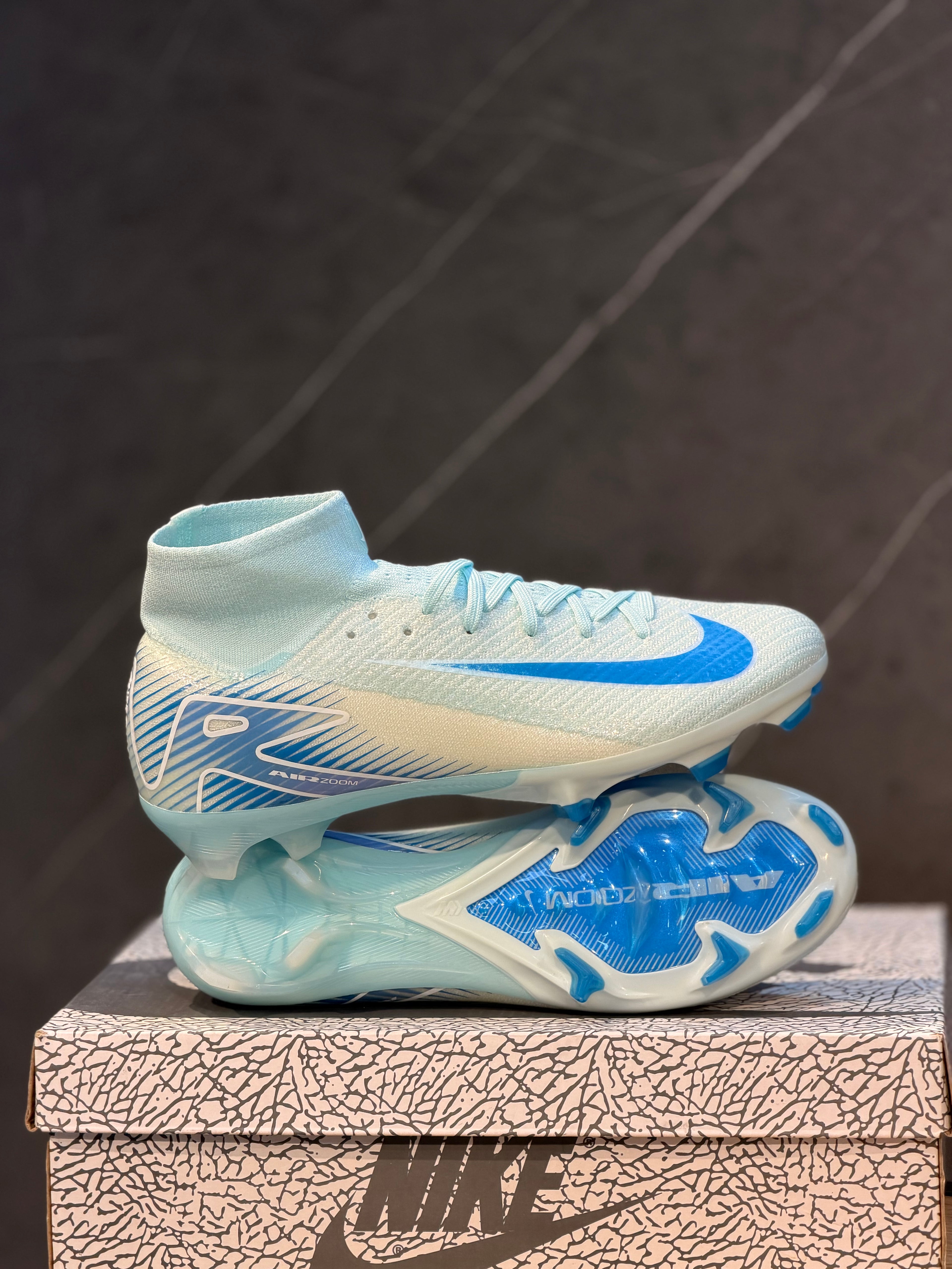 NIKE GUAYO GAMA MEDIA