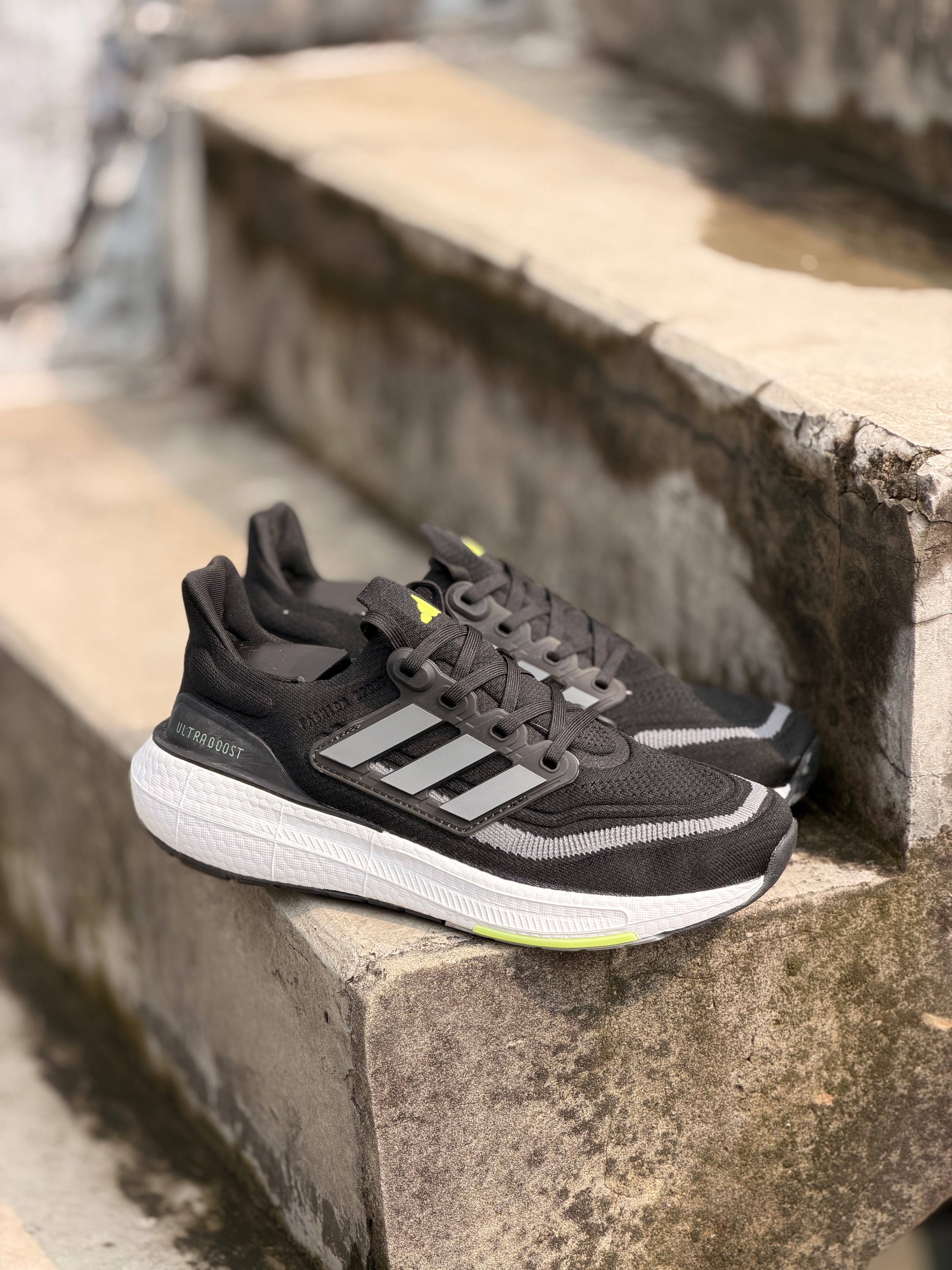 ADIDAS ULTRABOOTS LIGTH