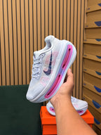 NIKE VOMERO PREMIUM