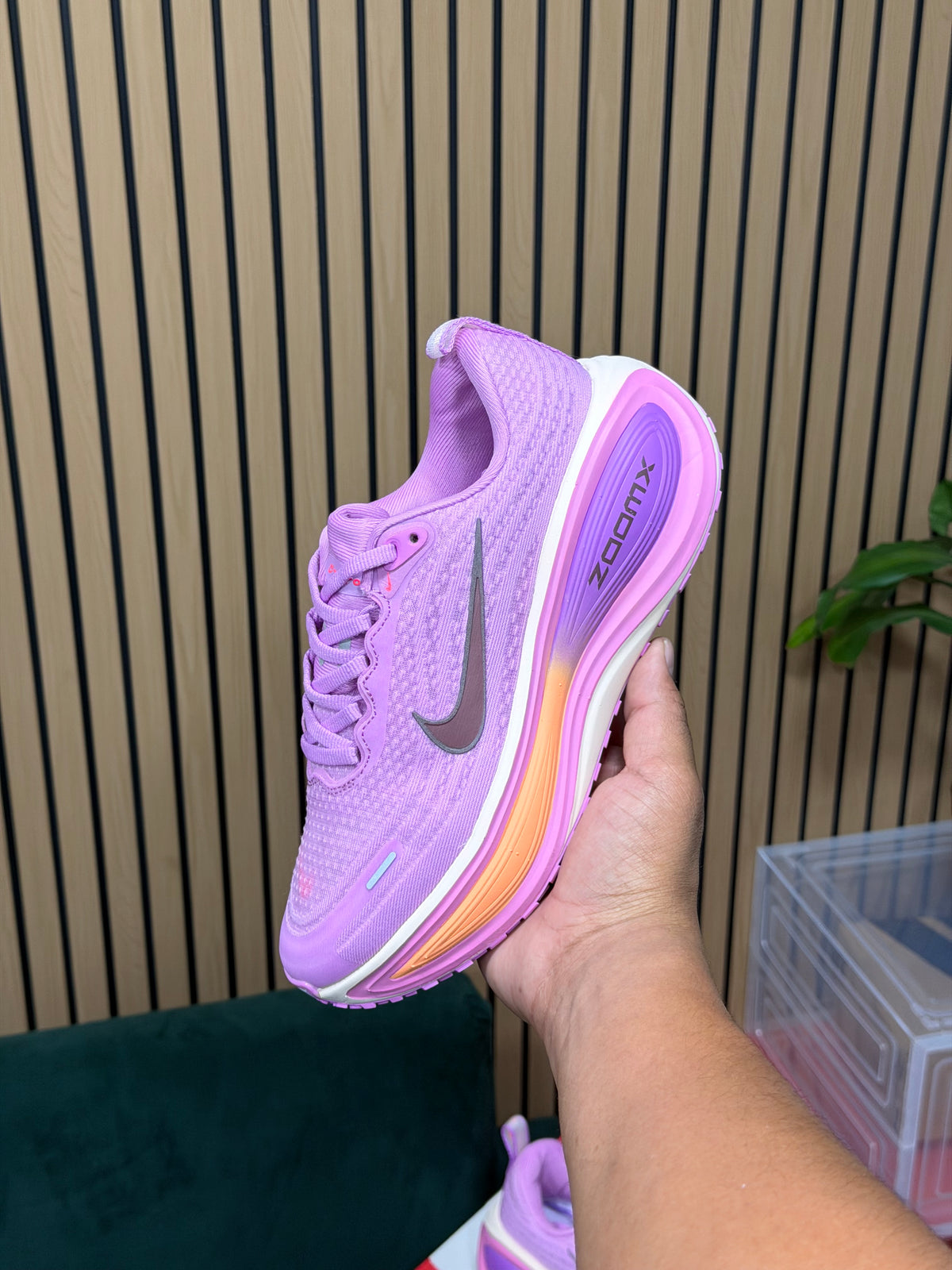 NIKE VOMERO PLUS
