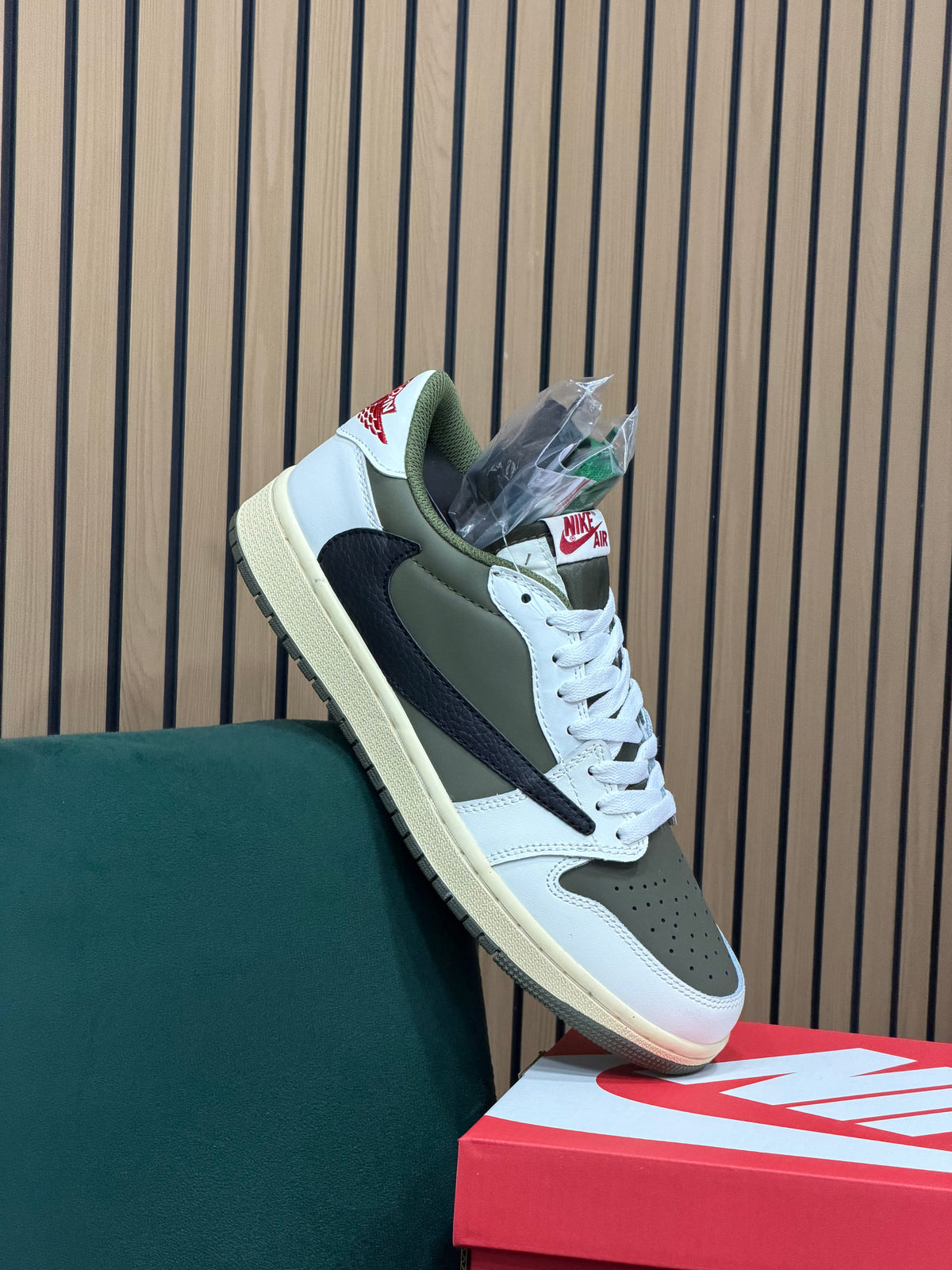 NIKE SB