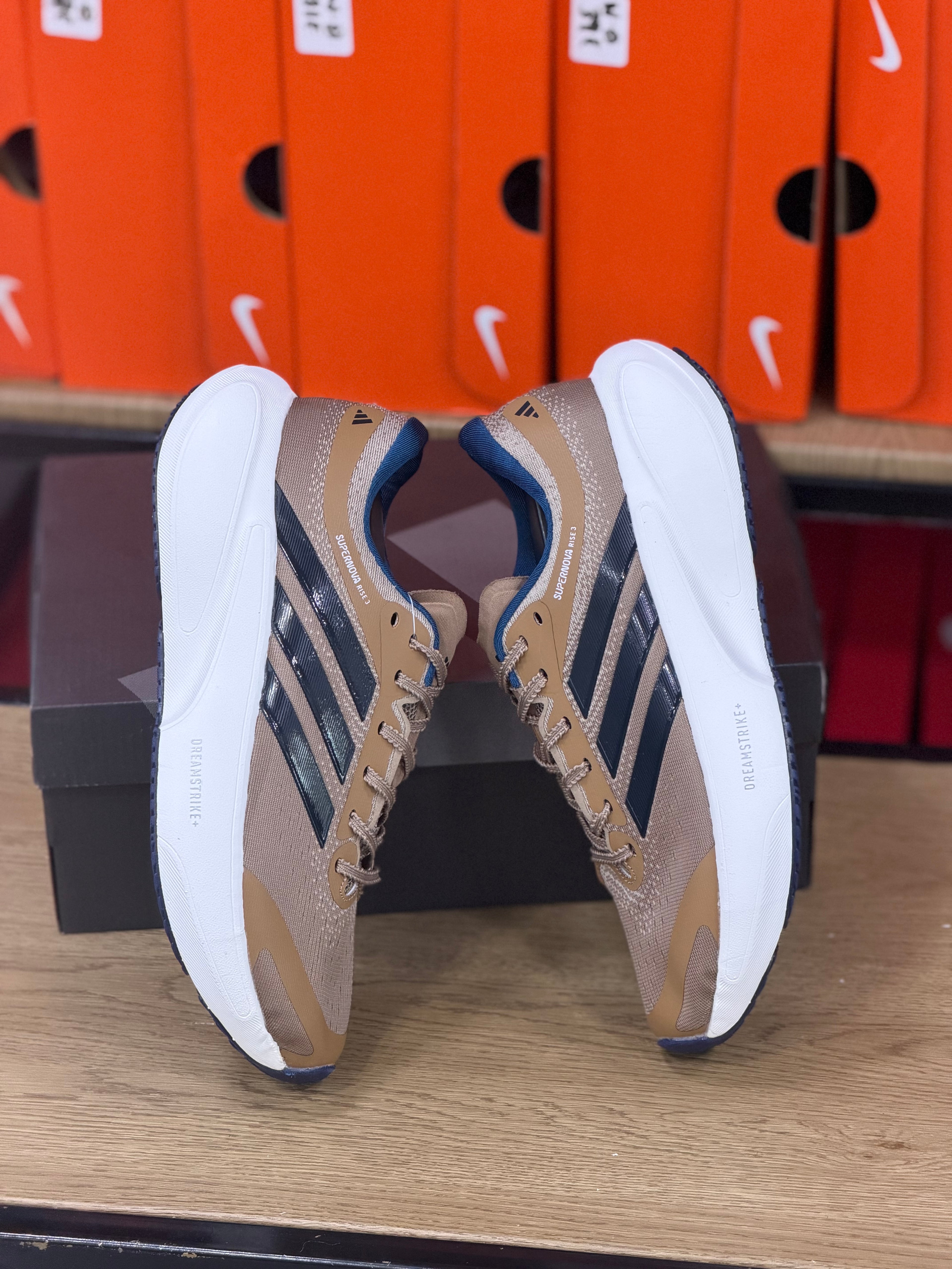 ADIDAS SUPERNOVA RISE 3