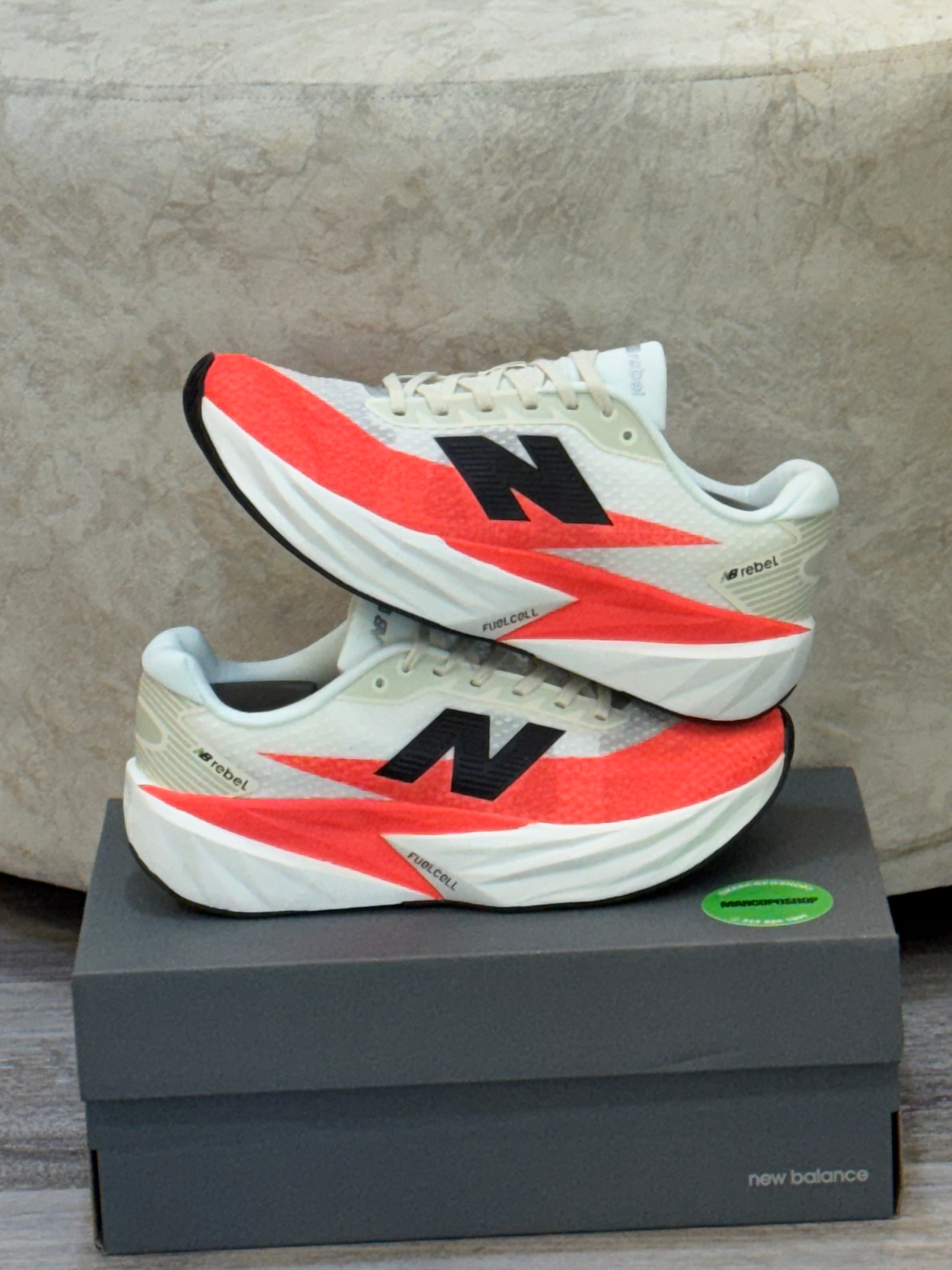 NEWBALANCE REBEL