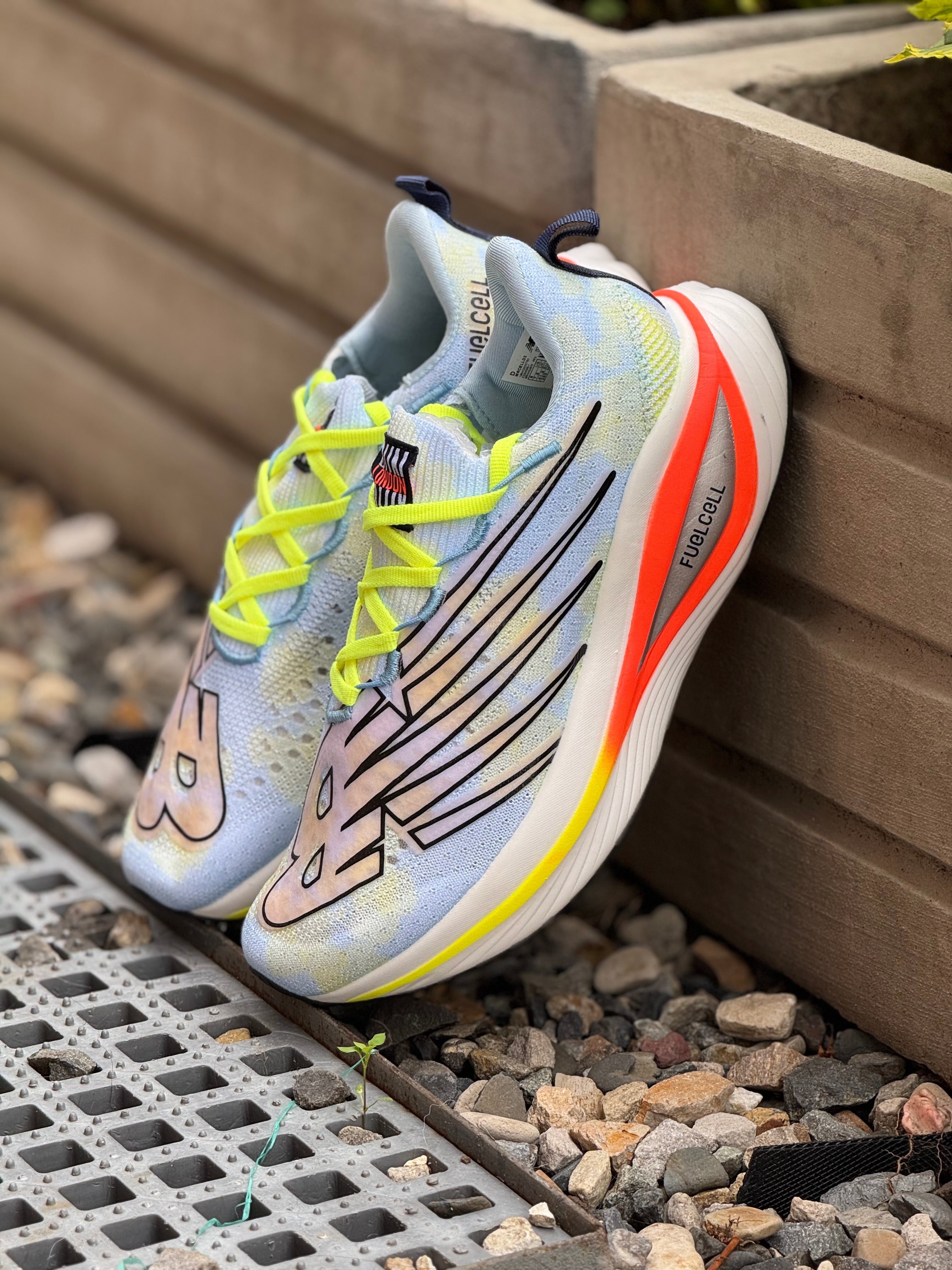 NEW BALANCE V3