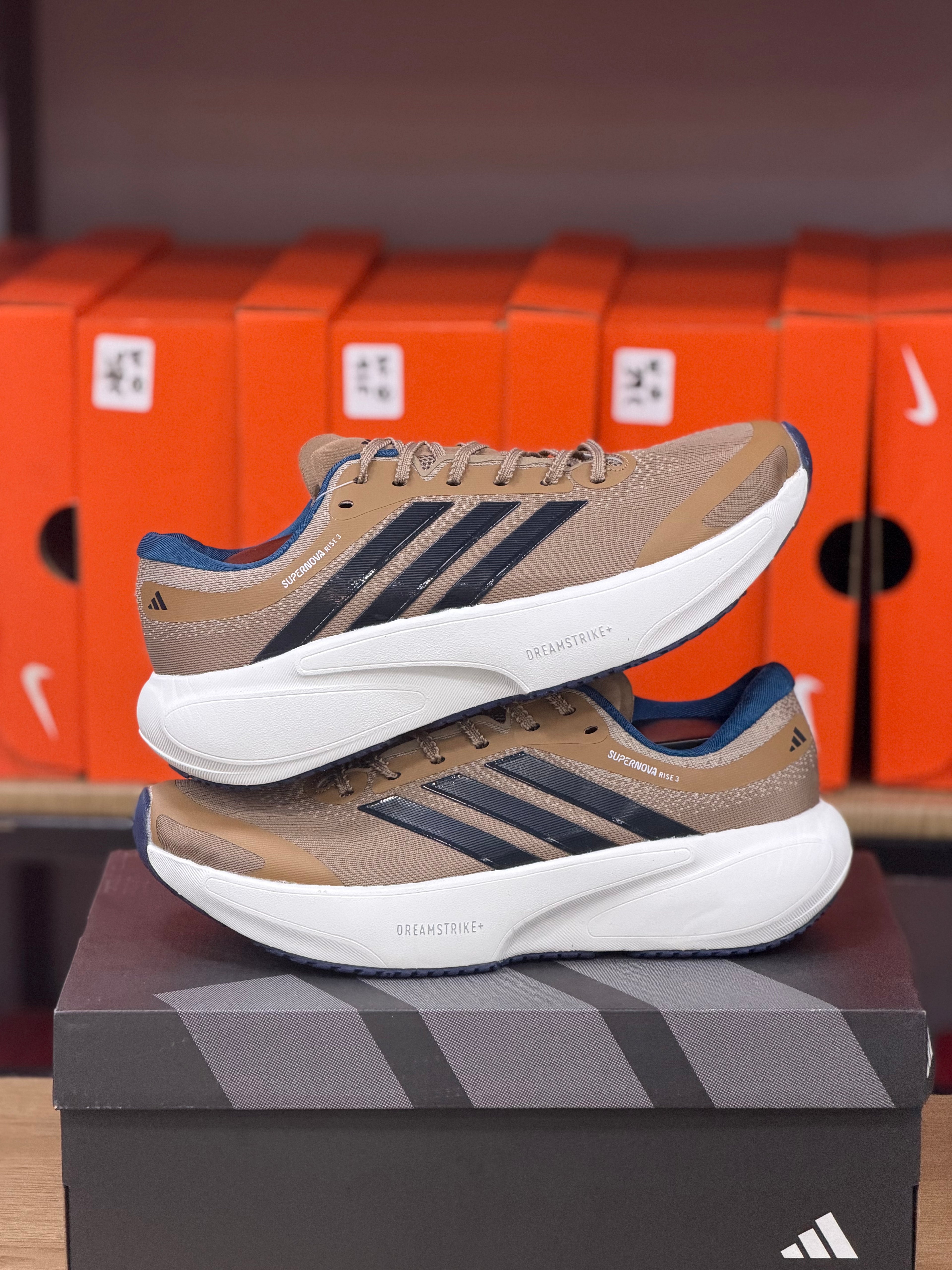 ADIDAS SUPERNOVA RISE 3