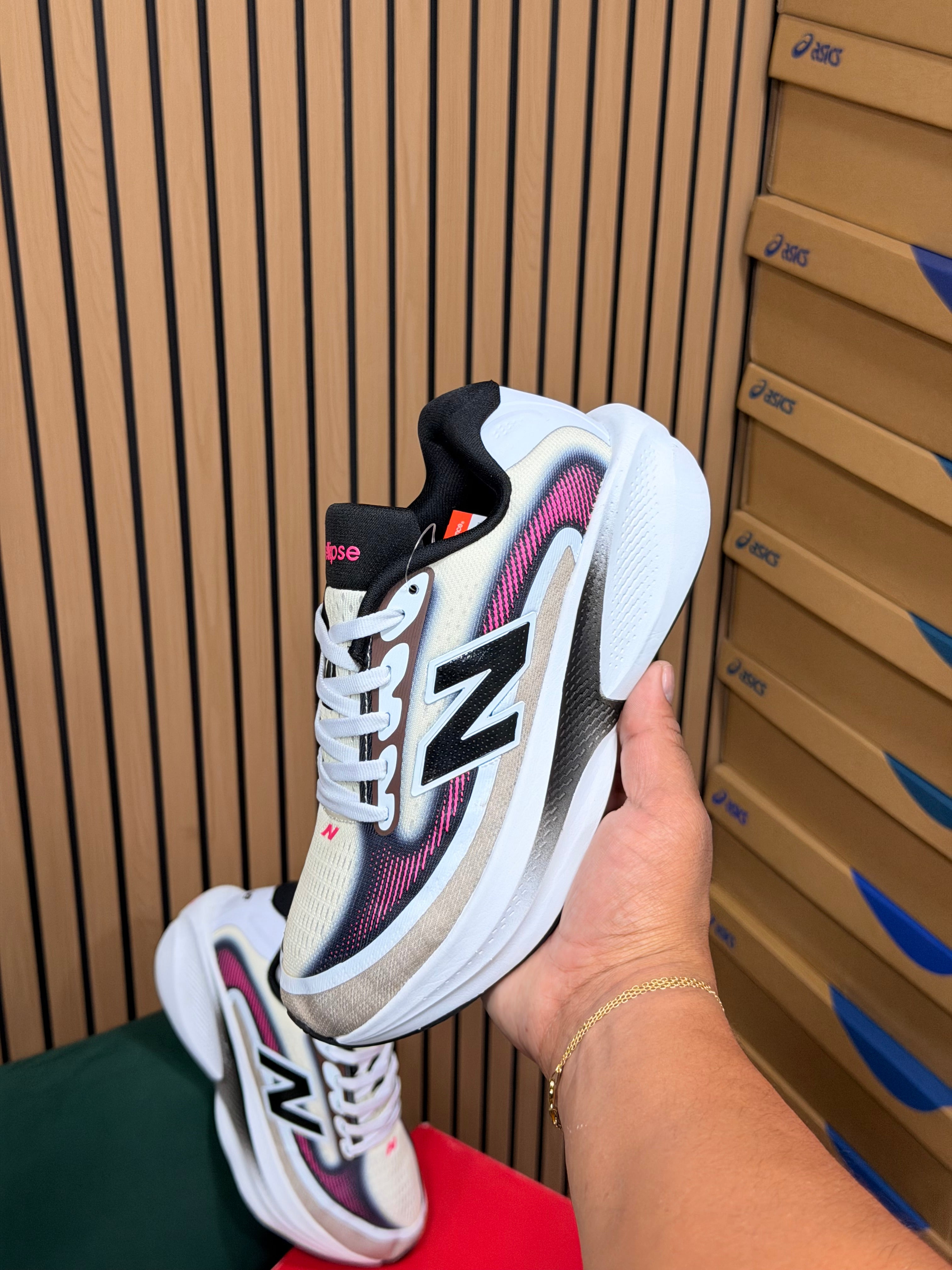 NEW BALANCE ELLIPSE