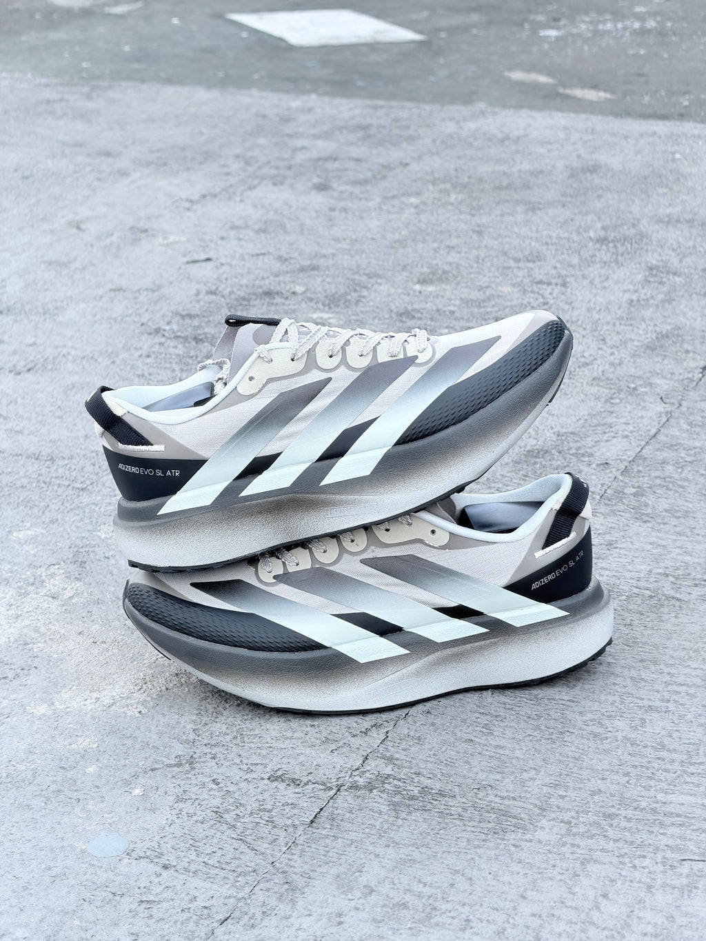 ADIZERO SL 2