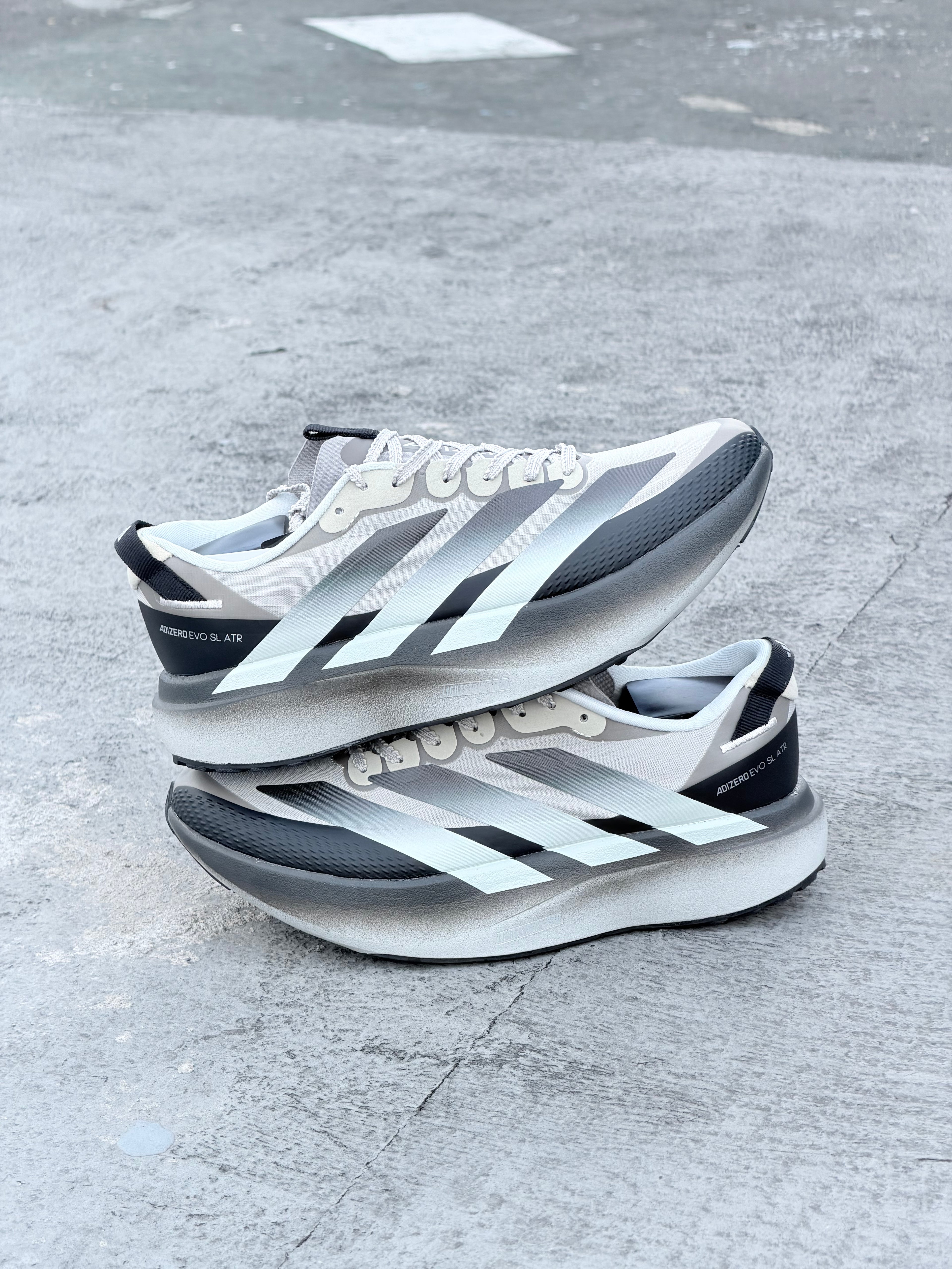 ADIZERO SL 2