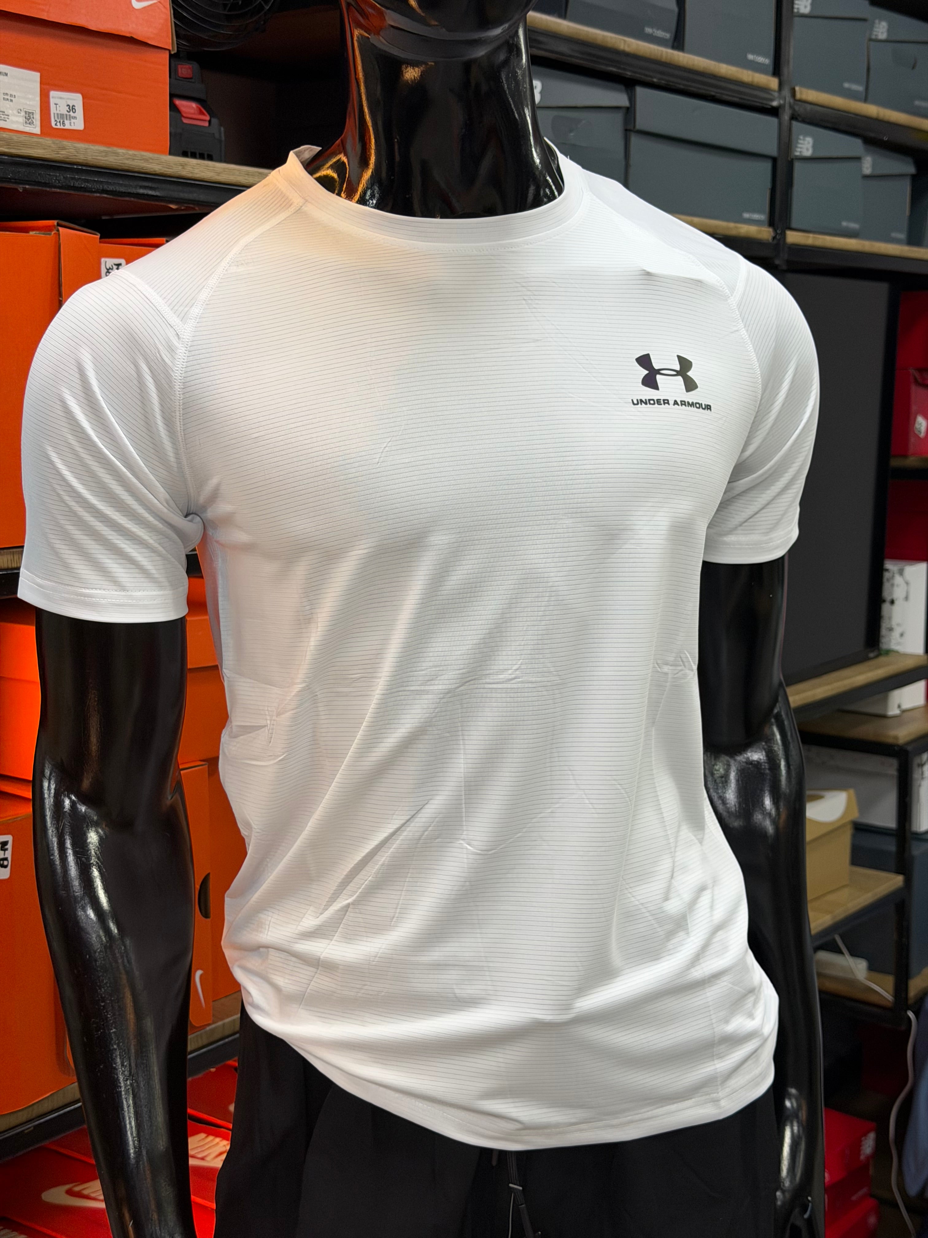 UNDER ARMOUR TELA DRIFIT