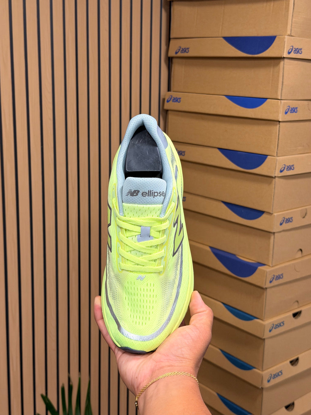 NEW BALANCE ELLIPSE