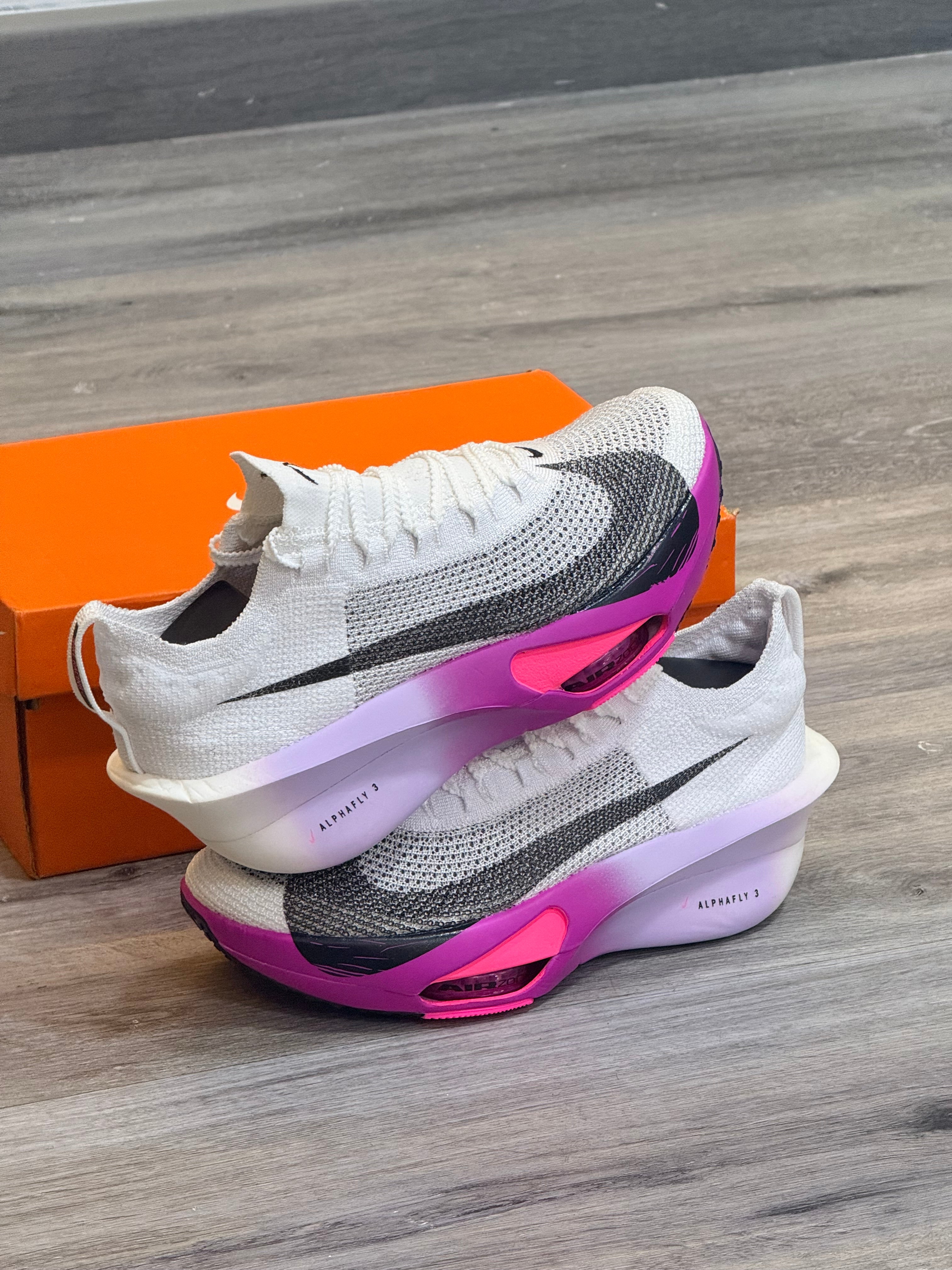 NIKE ALPHA FLY 3