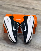 NIKE VOMERO PLUS