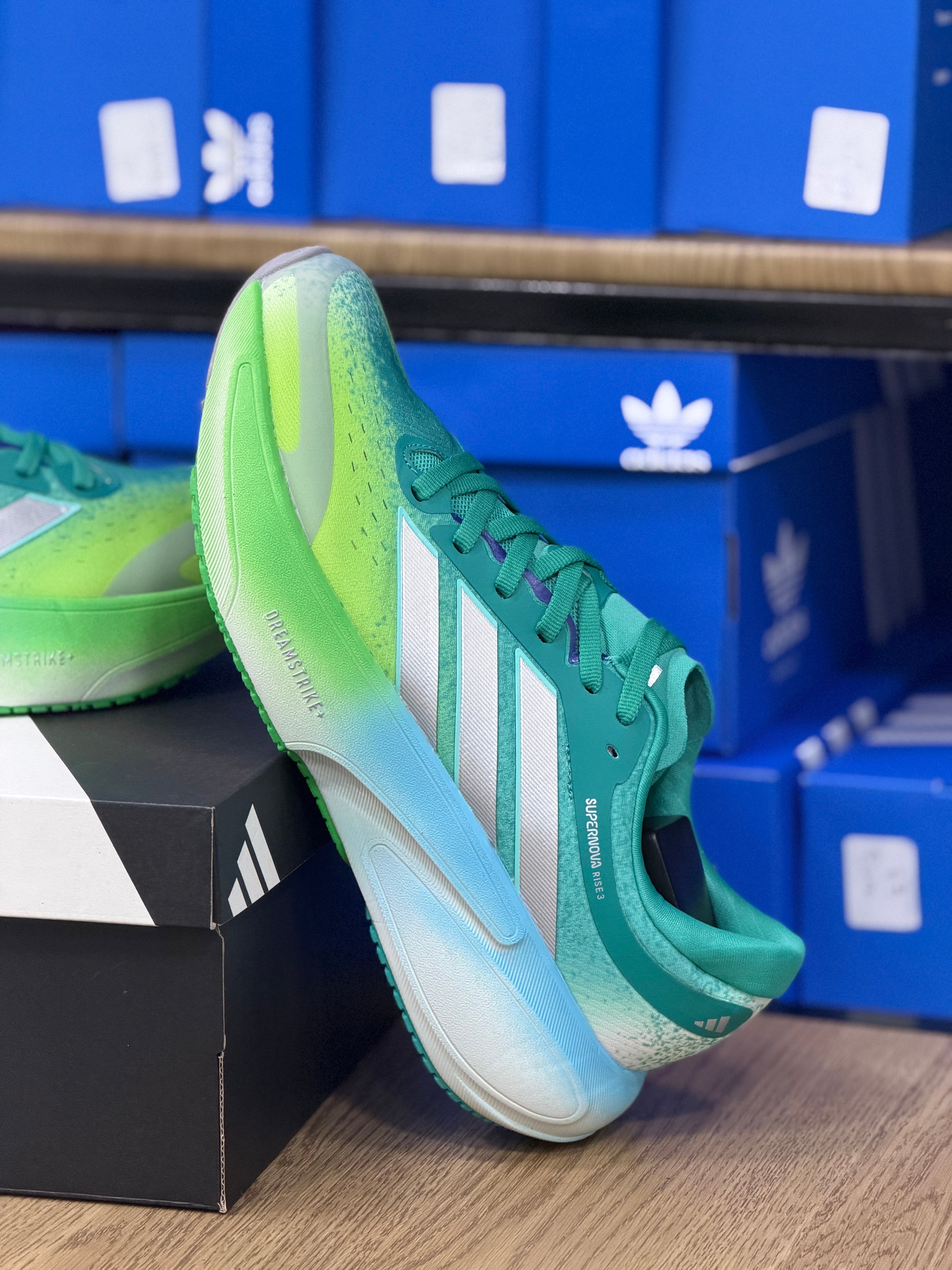 ADIDAS SUPERNOVA RISE 3