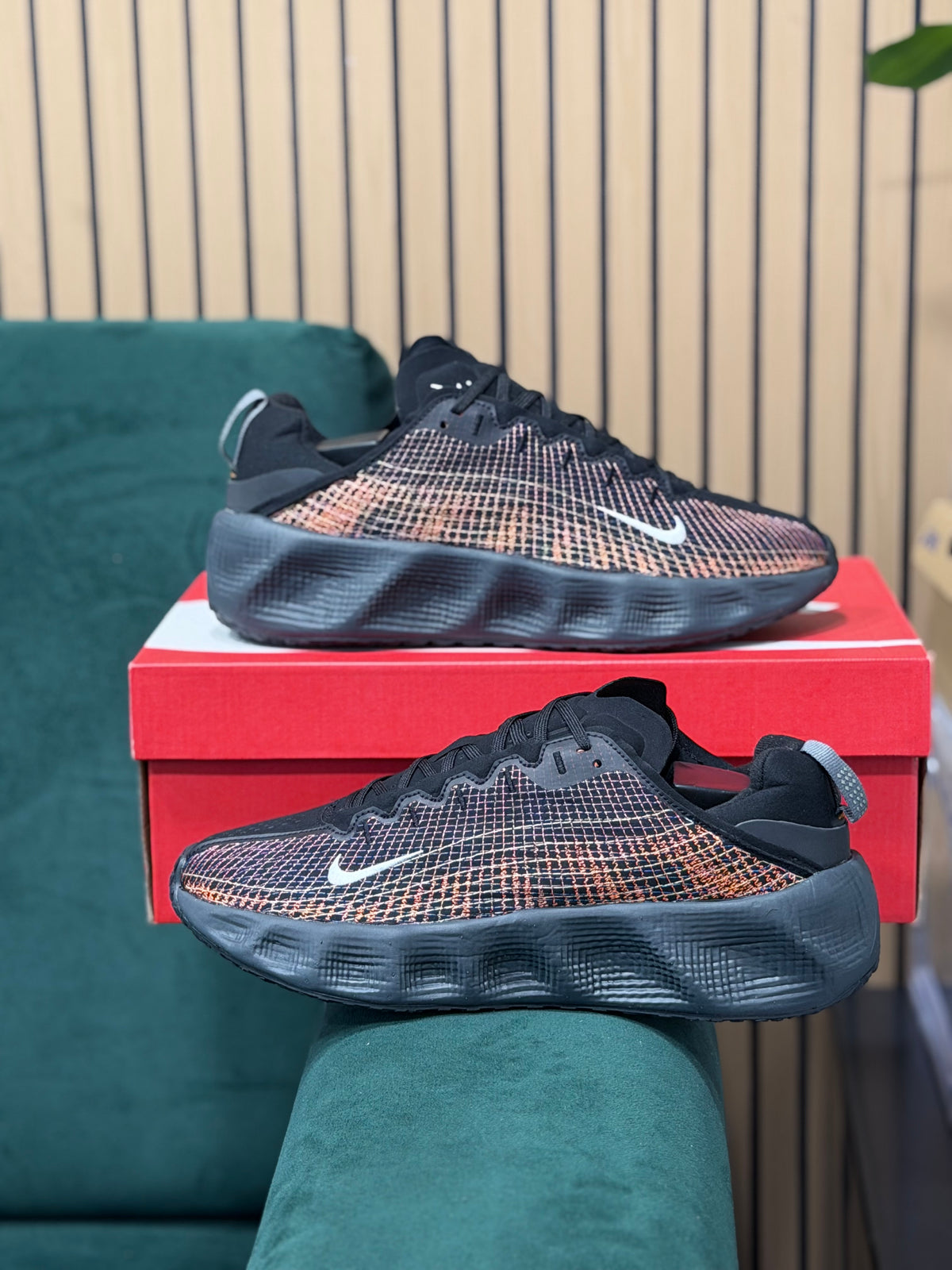 NIKE AVA ROVER PREMIUM