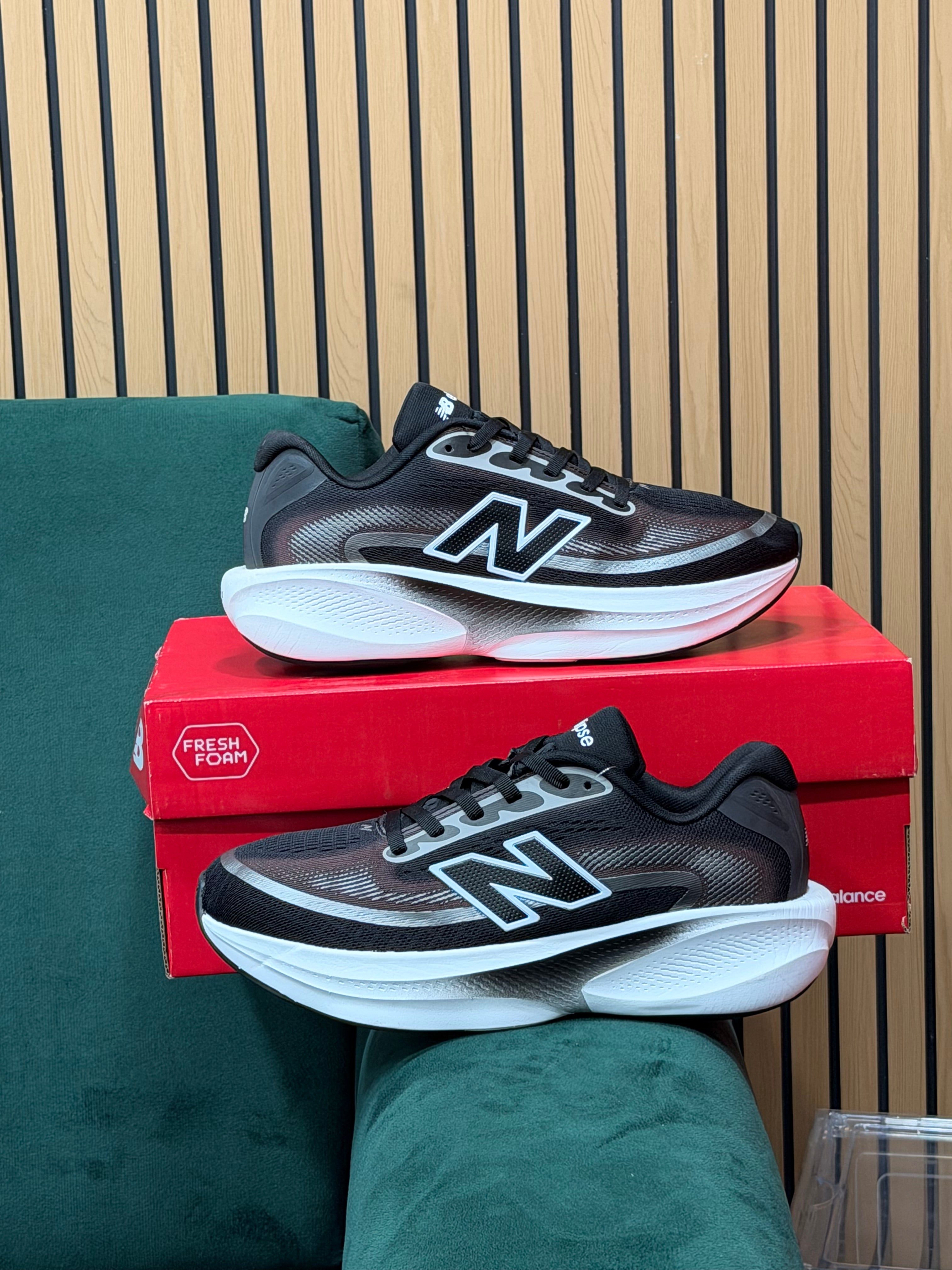 NEW BALANCE ELLIPSE