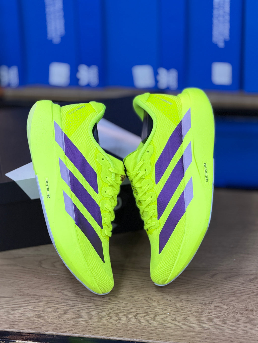 ADIZERO EVO SL