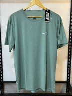 CAMISETA NIKE