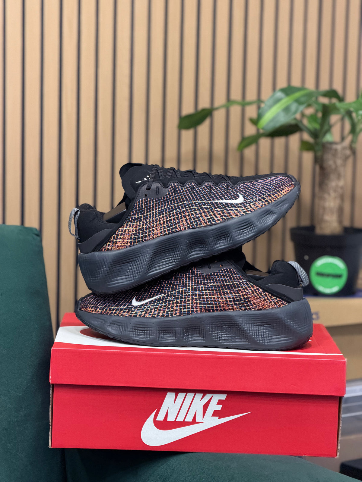NIKE AVA ROVER PREMIUM