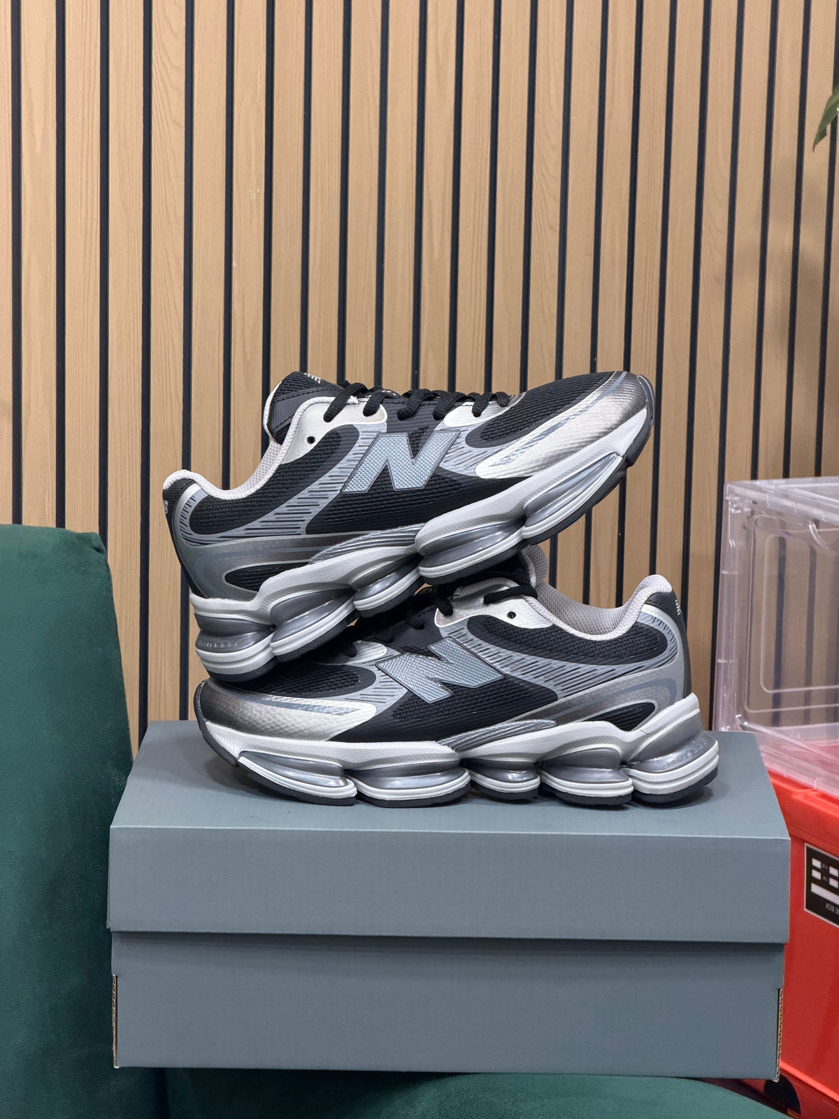 NEW BALANCE ABZORB 2000