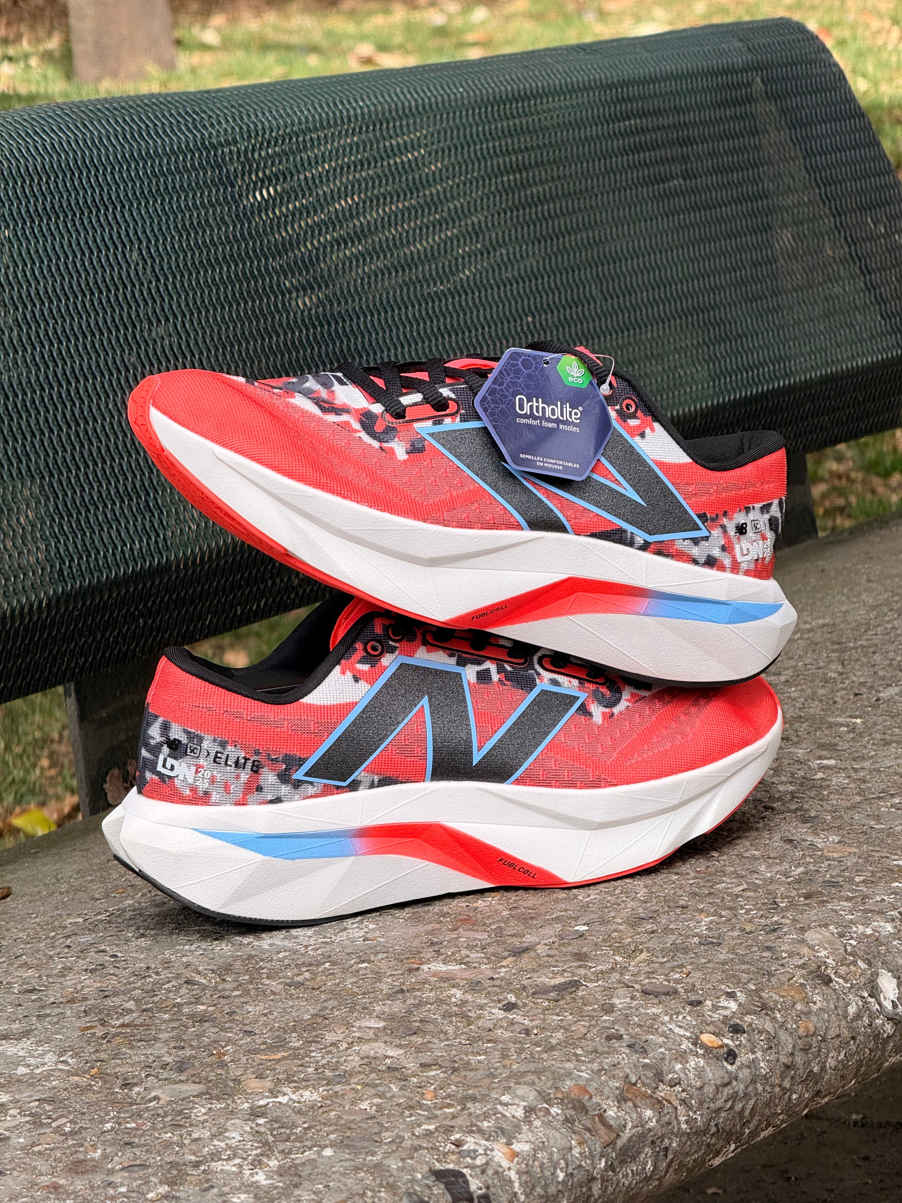 NEW BALANCE ELITEV4 LND