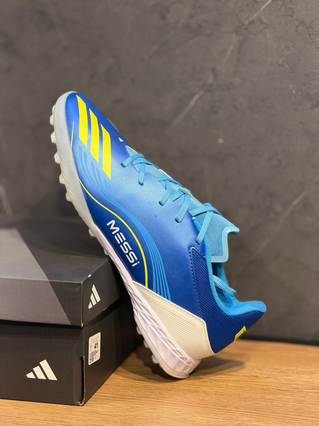 ADIDAS TORRETIN GAMA MEDIA