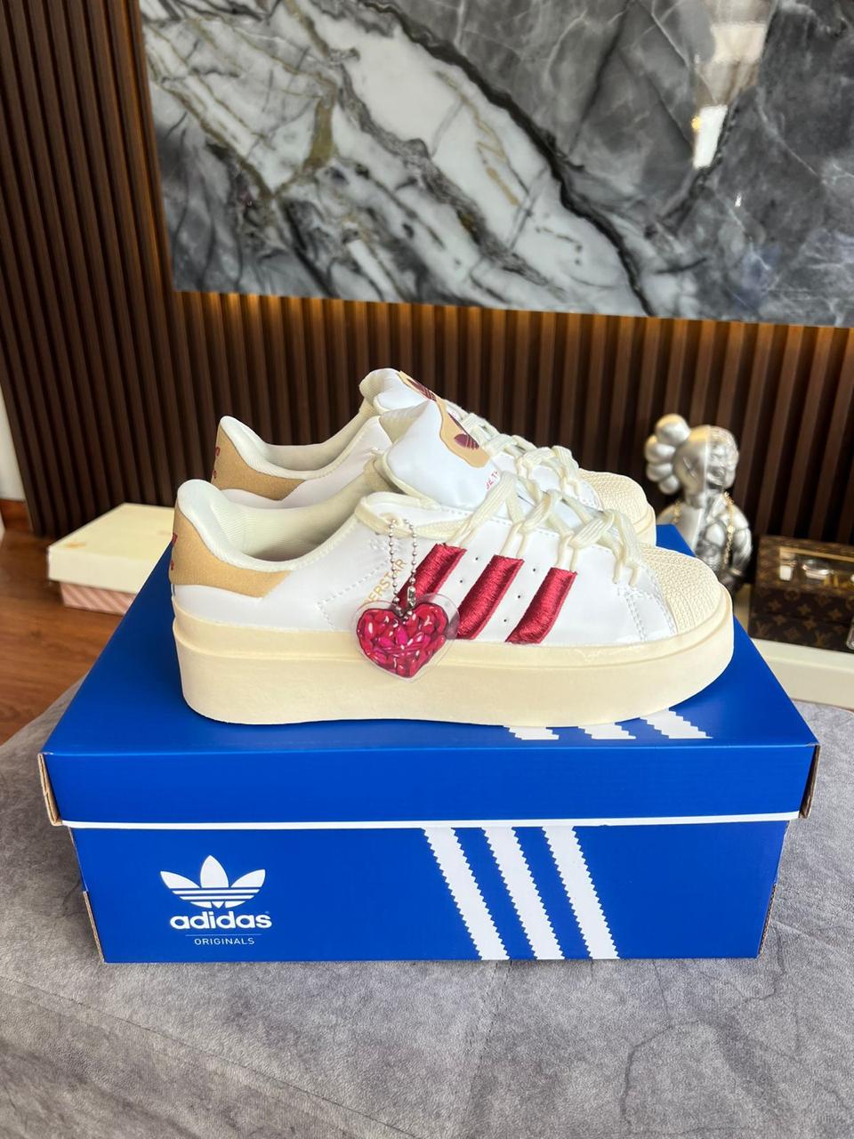 ADIDAS PEANUT