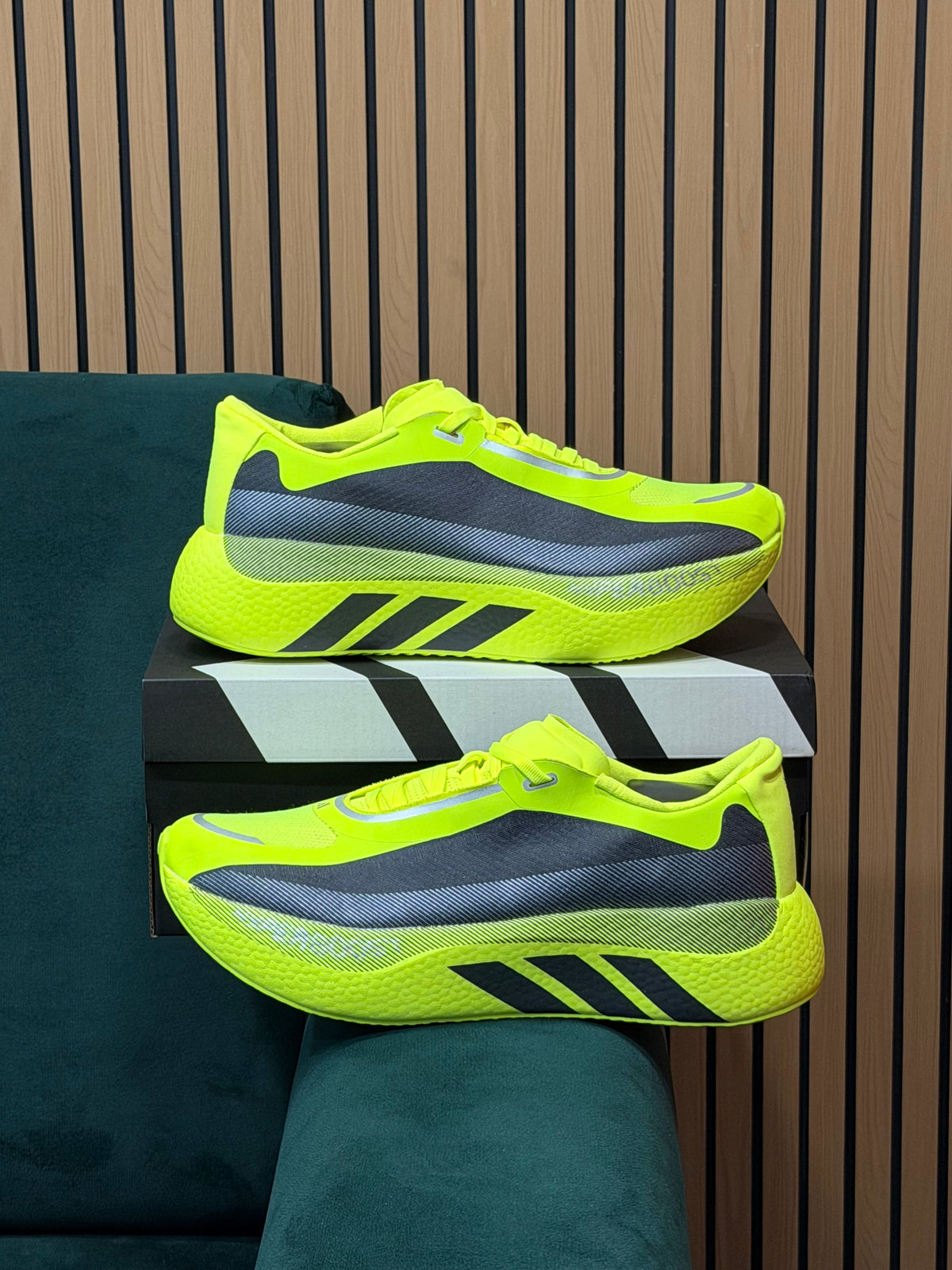 ADÍDAS HYPERBOOTS
