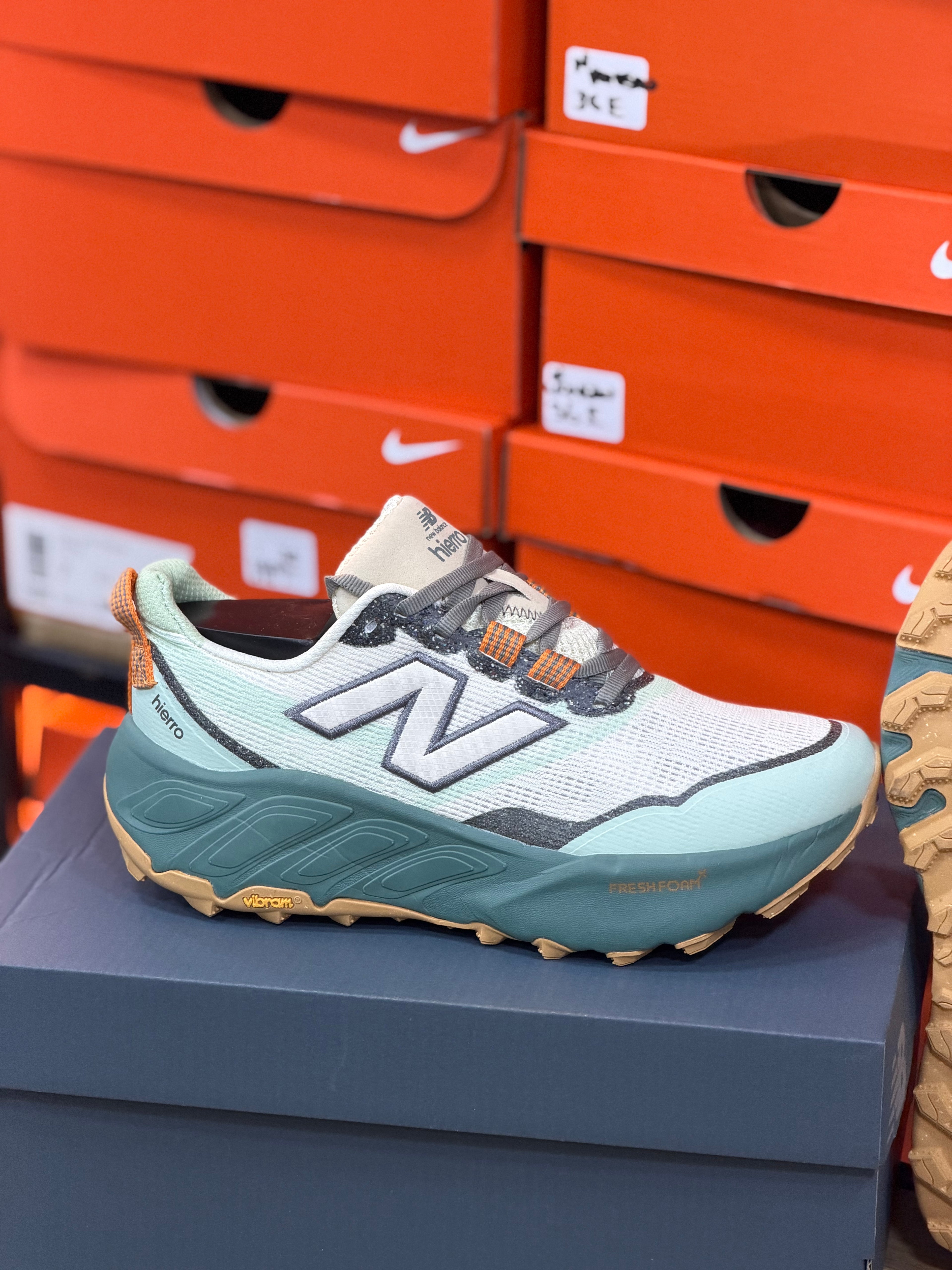 NEW BALANCE HIERRO