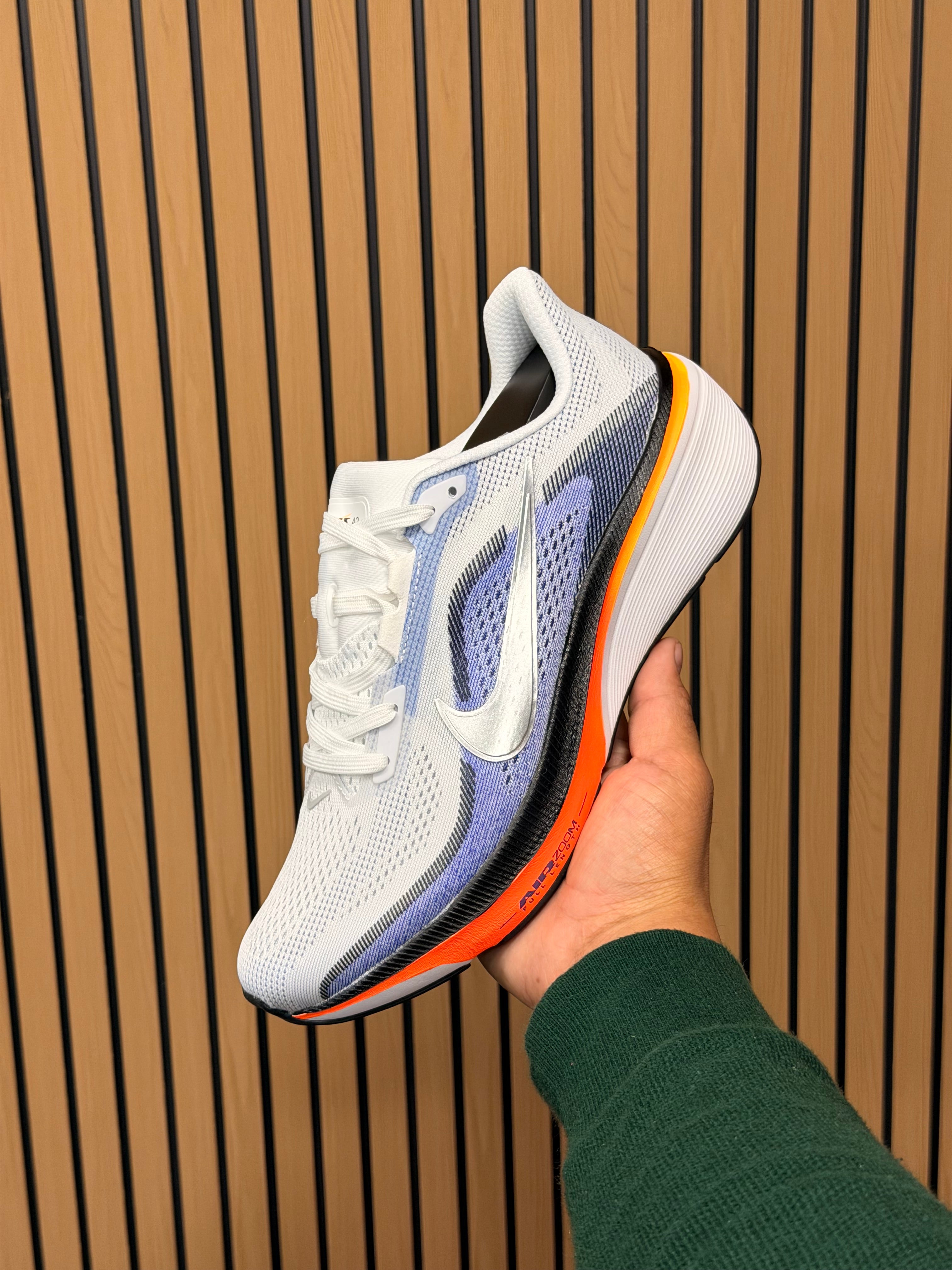 NIKE PEGASUS 42
