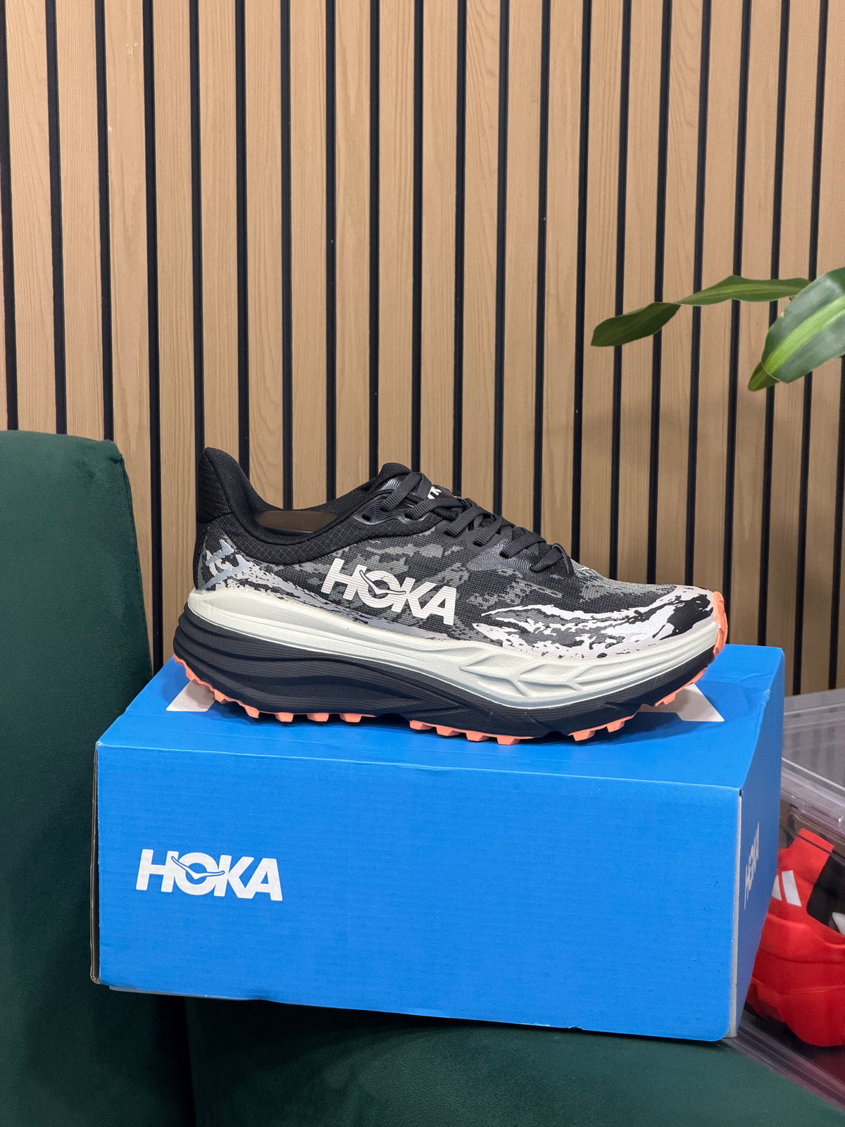 HOKA
