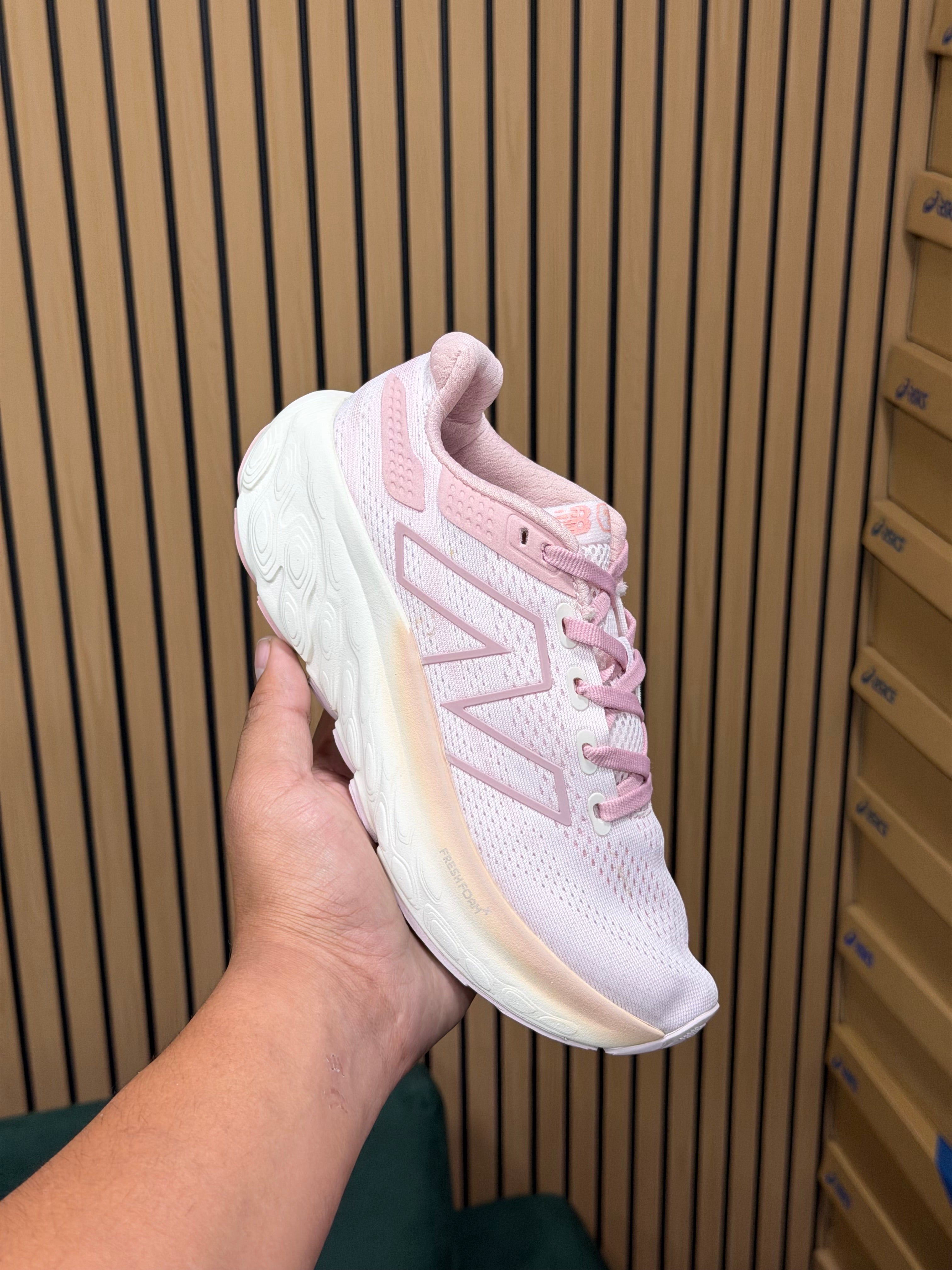 NEW BALANCE 1080