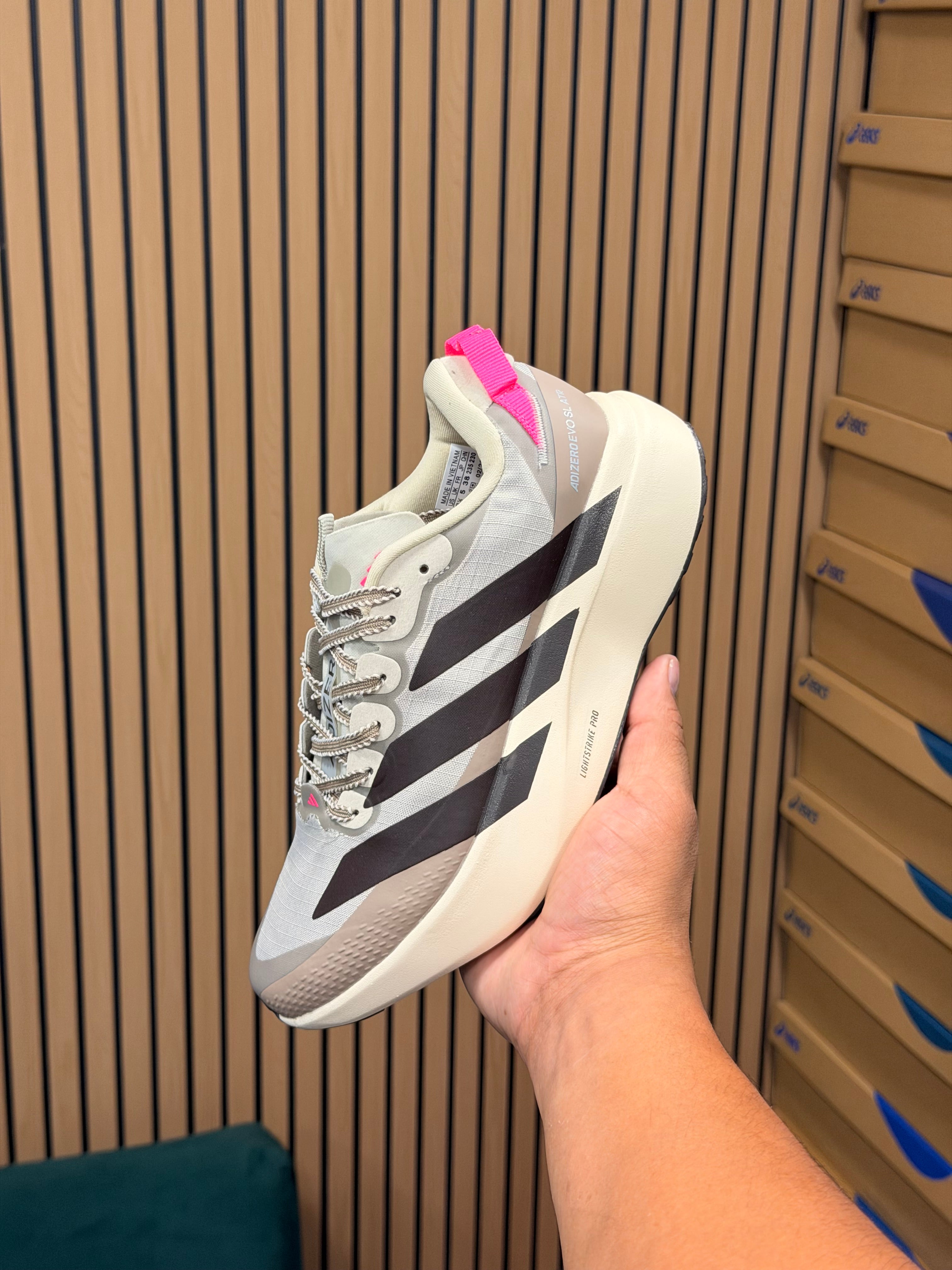 ADIZERO SL ATR