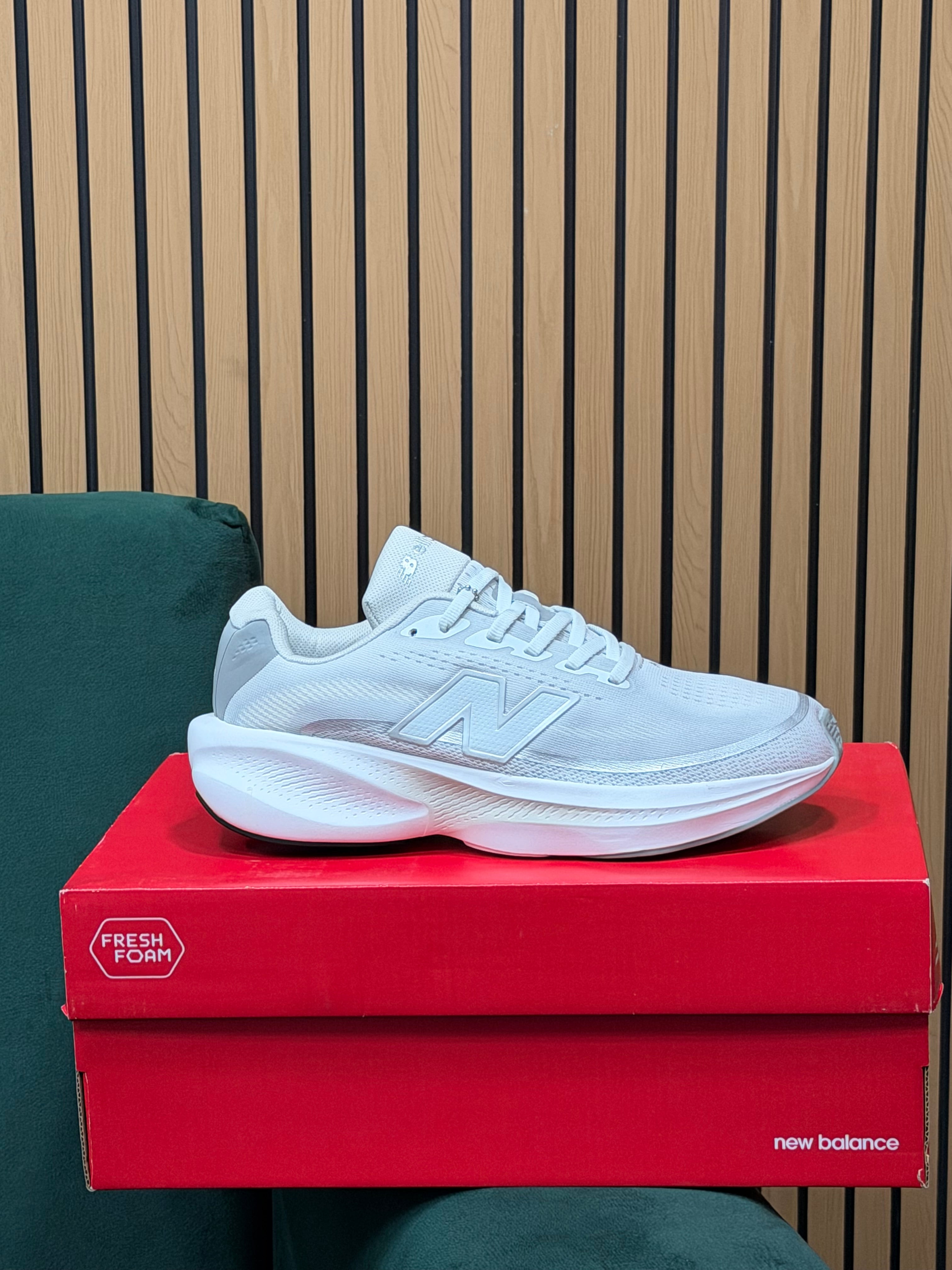 NEW BALANCE ELLIPSE