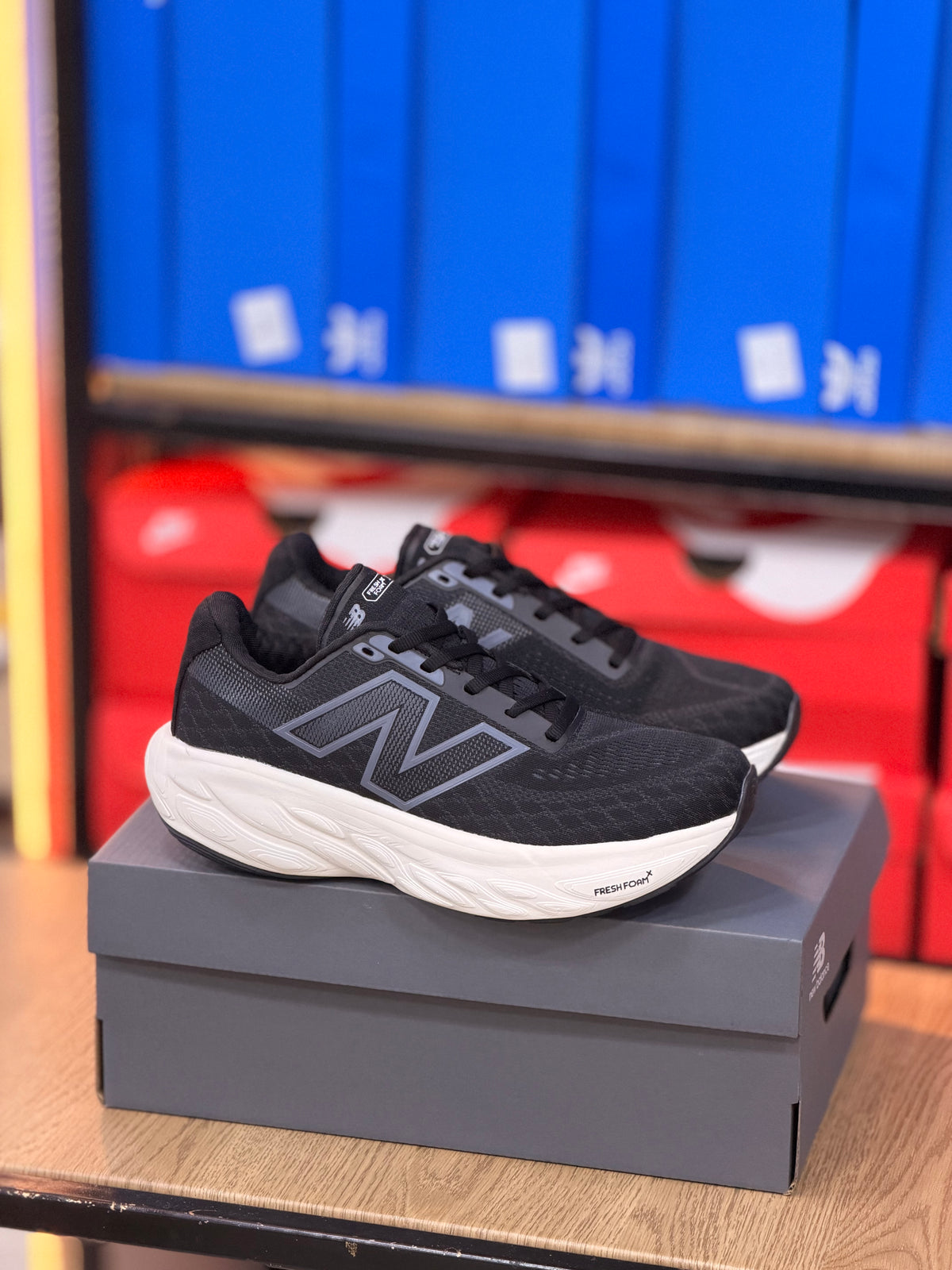 NEW BALANCE 1080