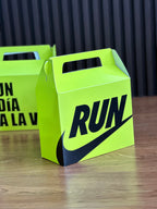 CAJITA FELIZ RUNNING