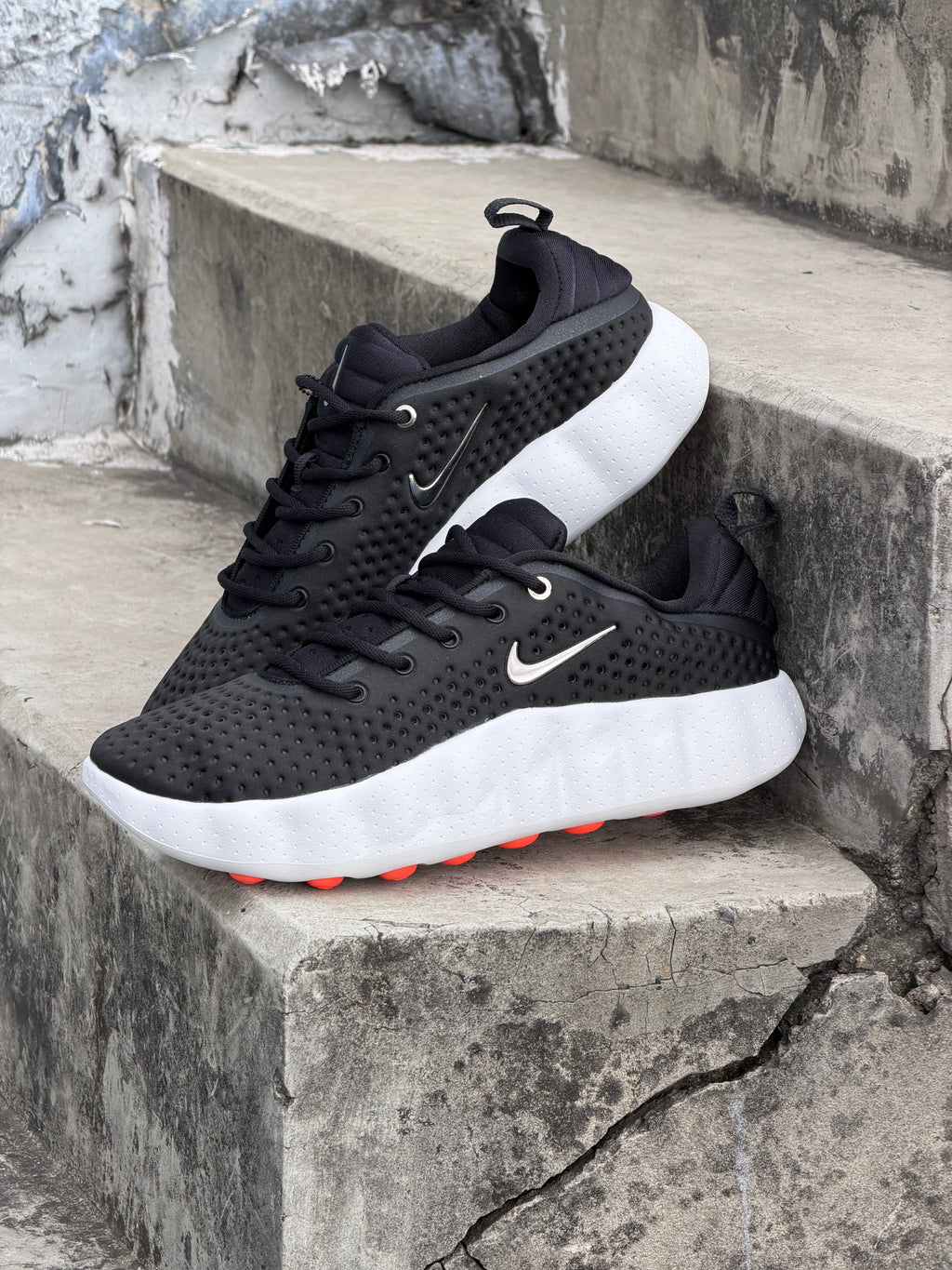 NIKE MIND 002