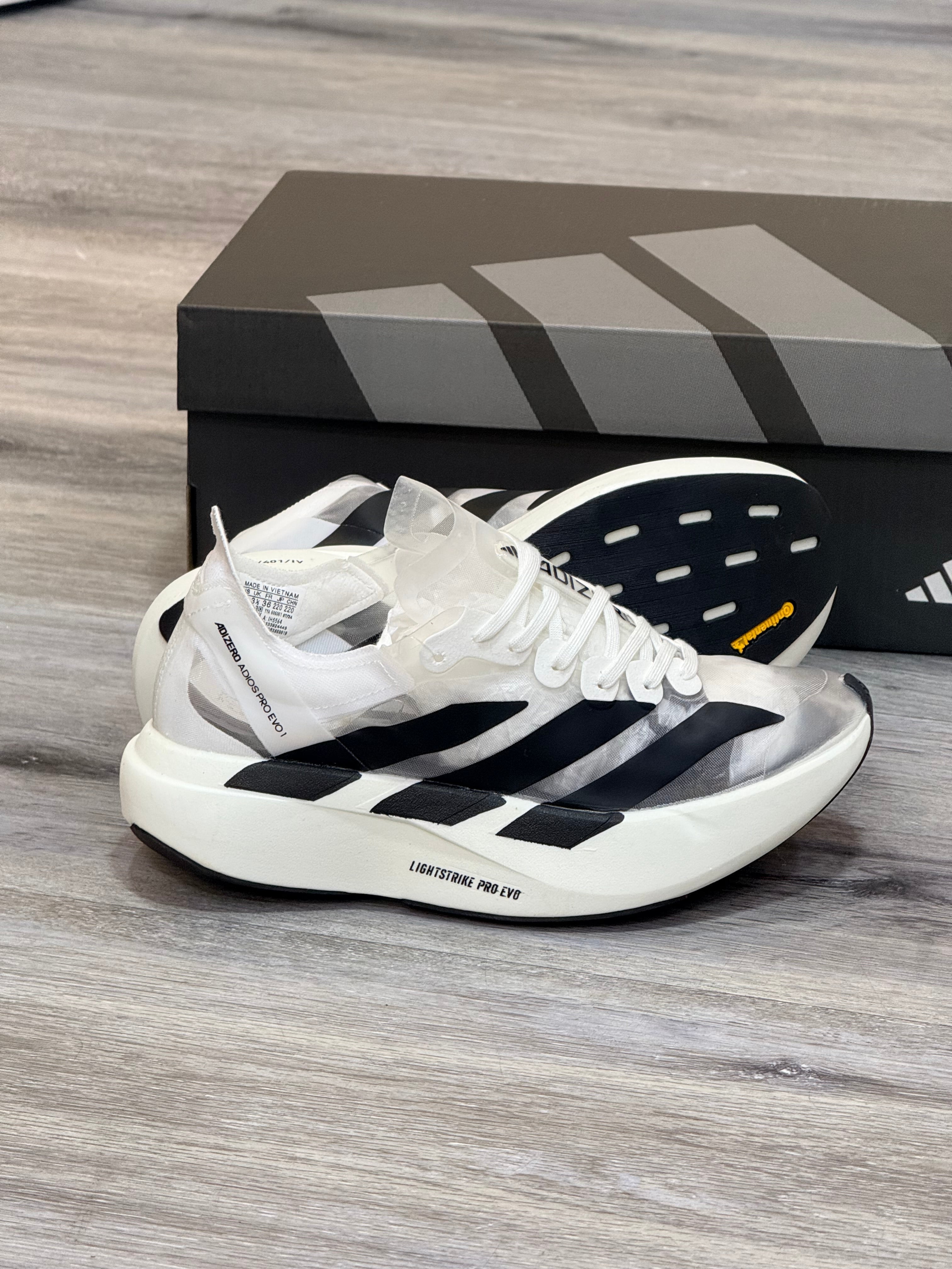 ADIDAS ADIÓS PRO EVO 1