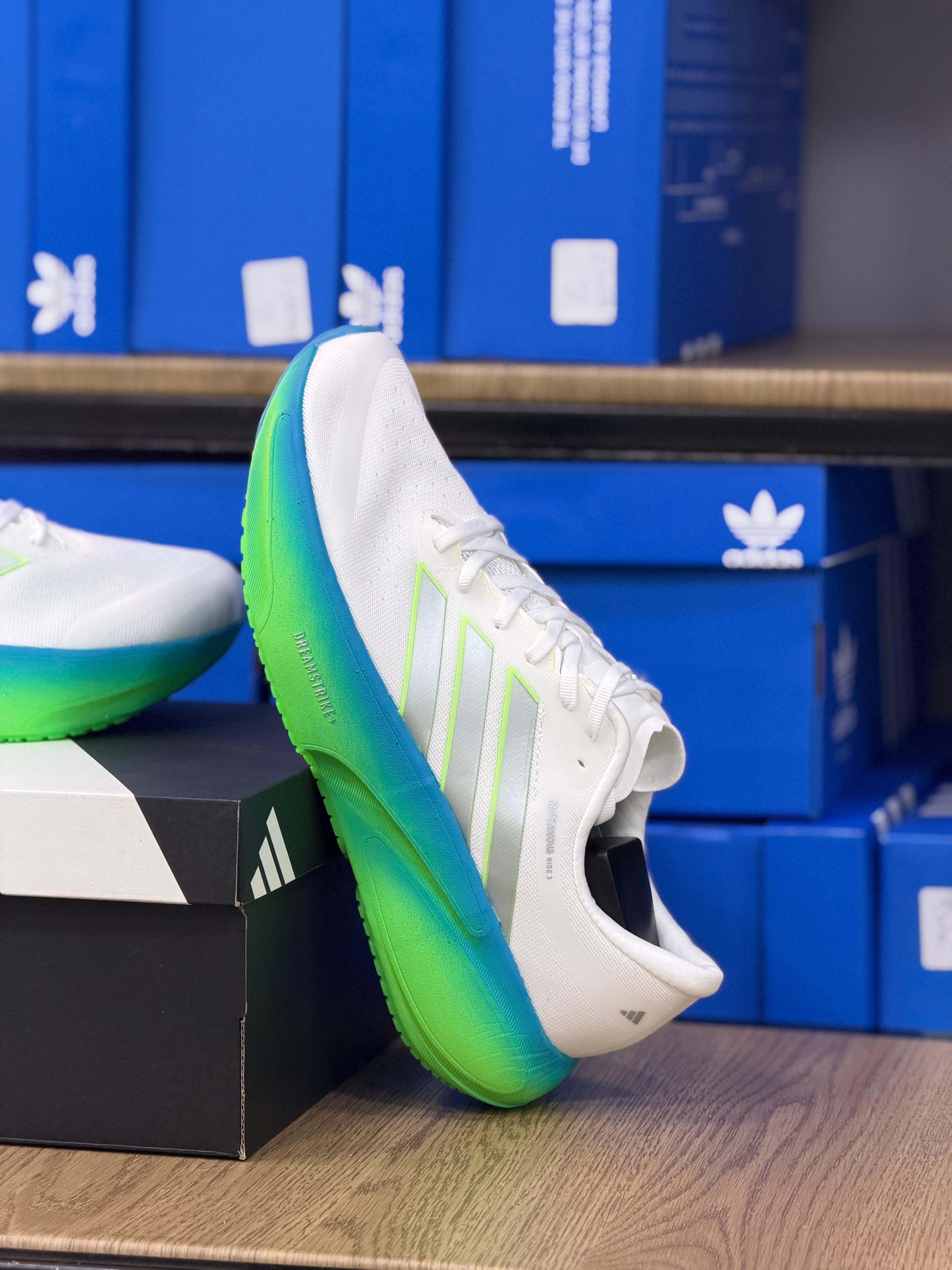 ADIDAS SUPERNOVA RISE 3