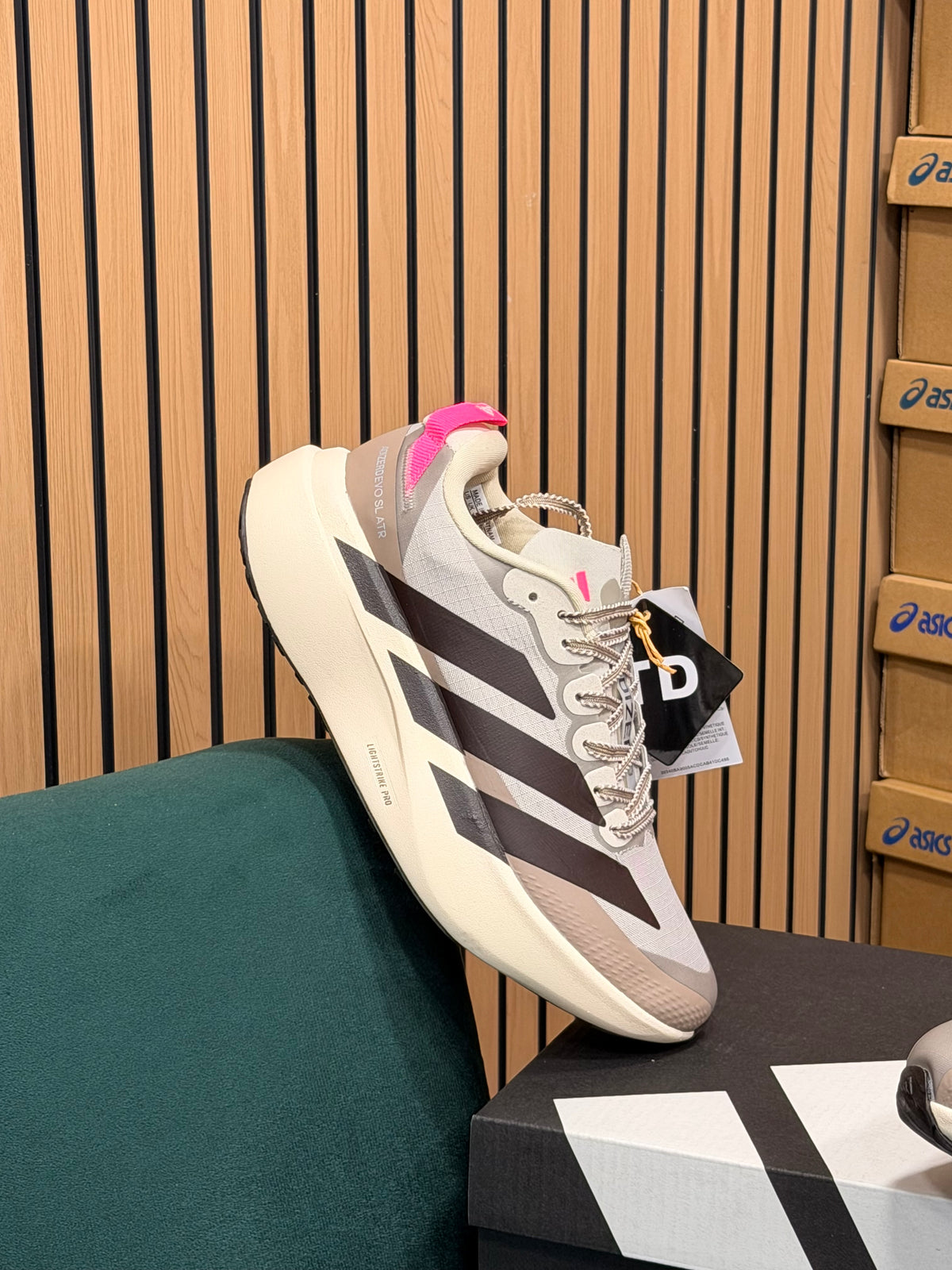 ADIZERO SL ATR
