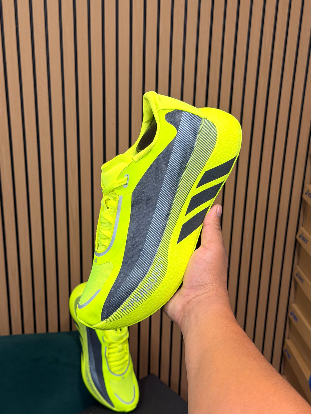 ADÍDAS HYPERBOOTS