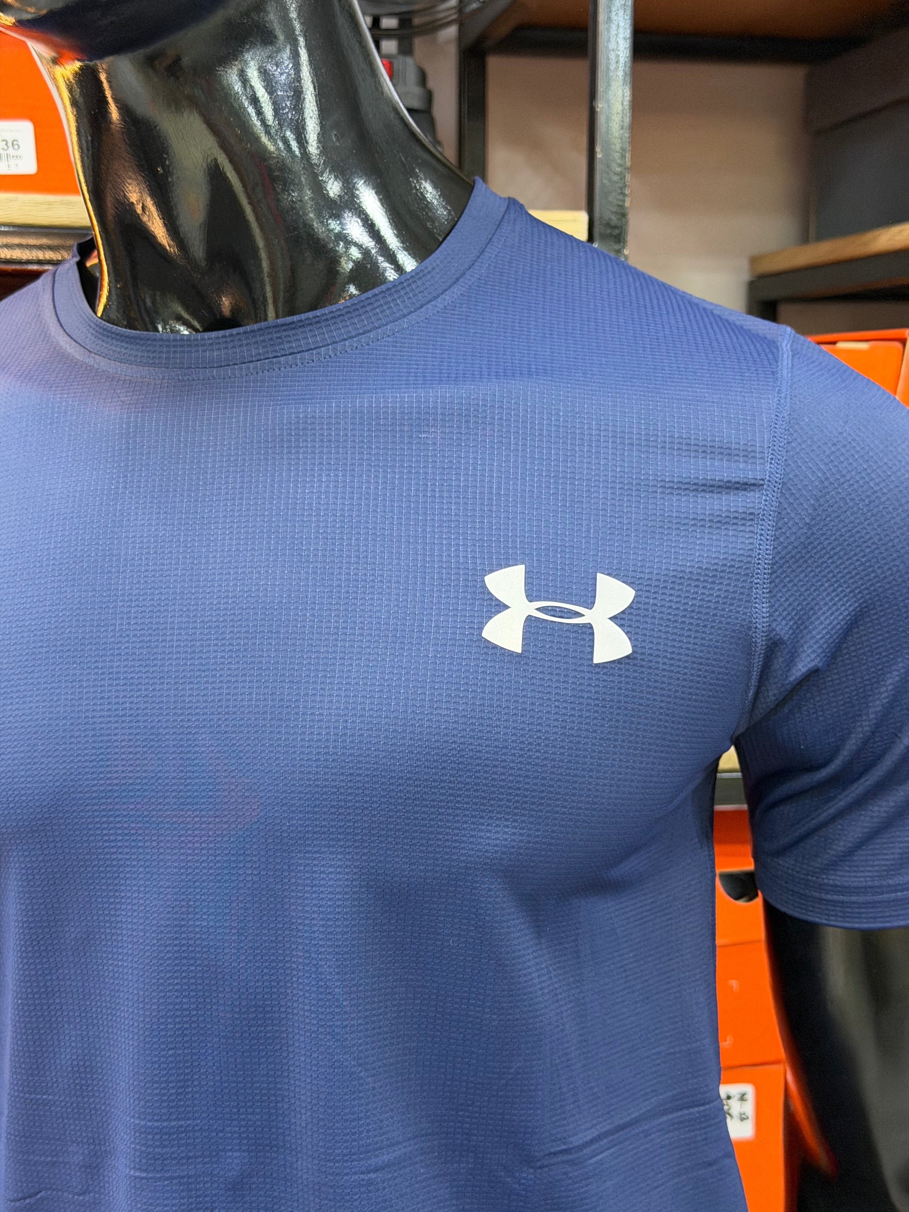 UNDER ARMOUR TELA DRIFIT