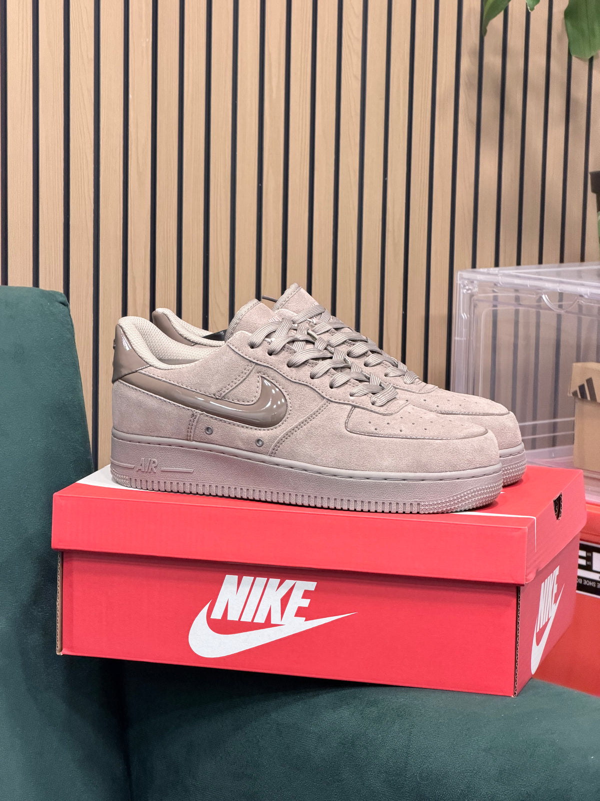 NIKE AIR FORCE ONE