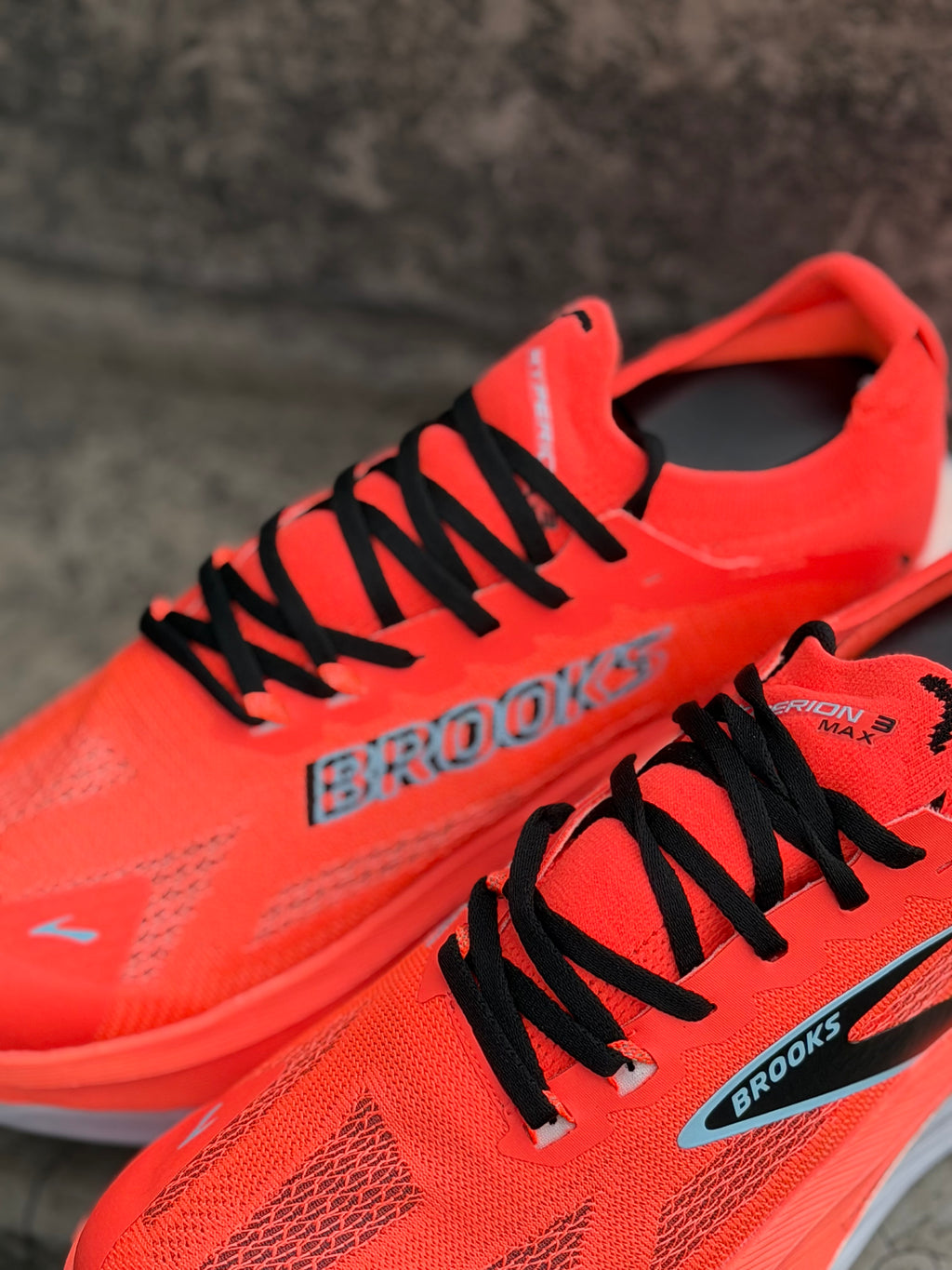 BROOKS