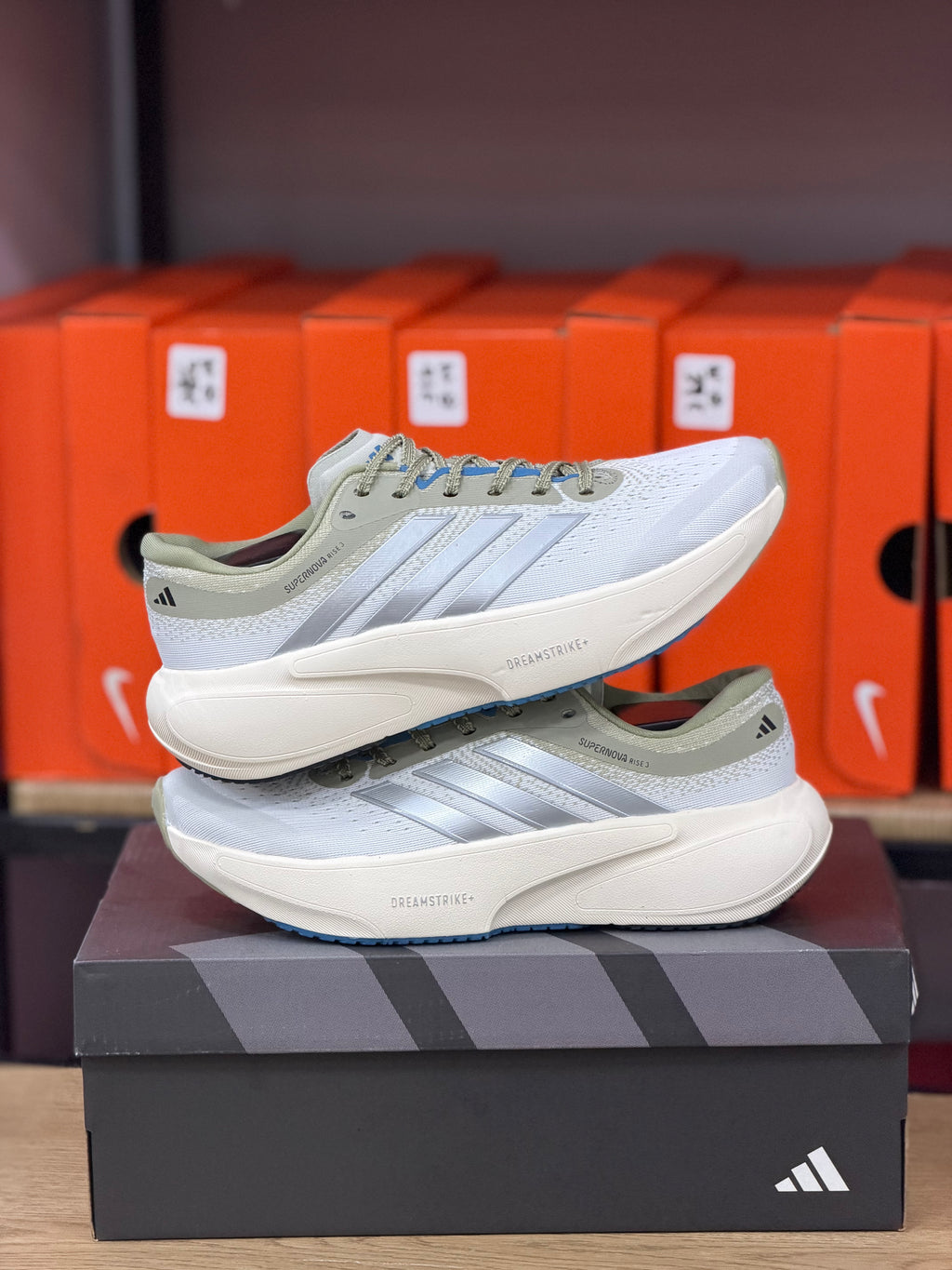 ADIDAS SUPERNOVA RISE