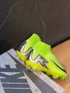 NIKE AIR GUAYO