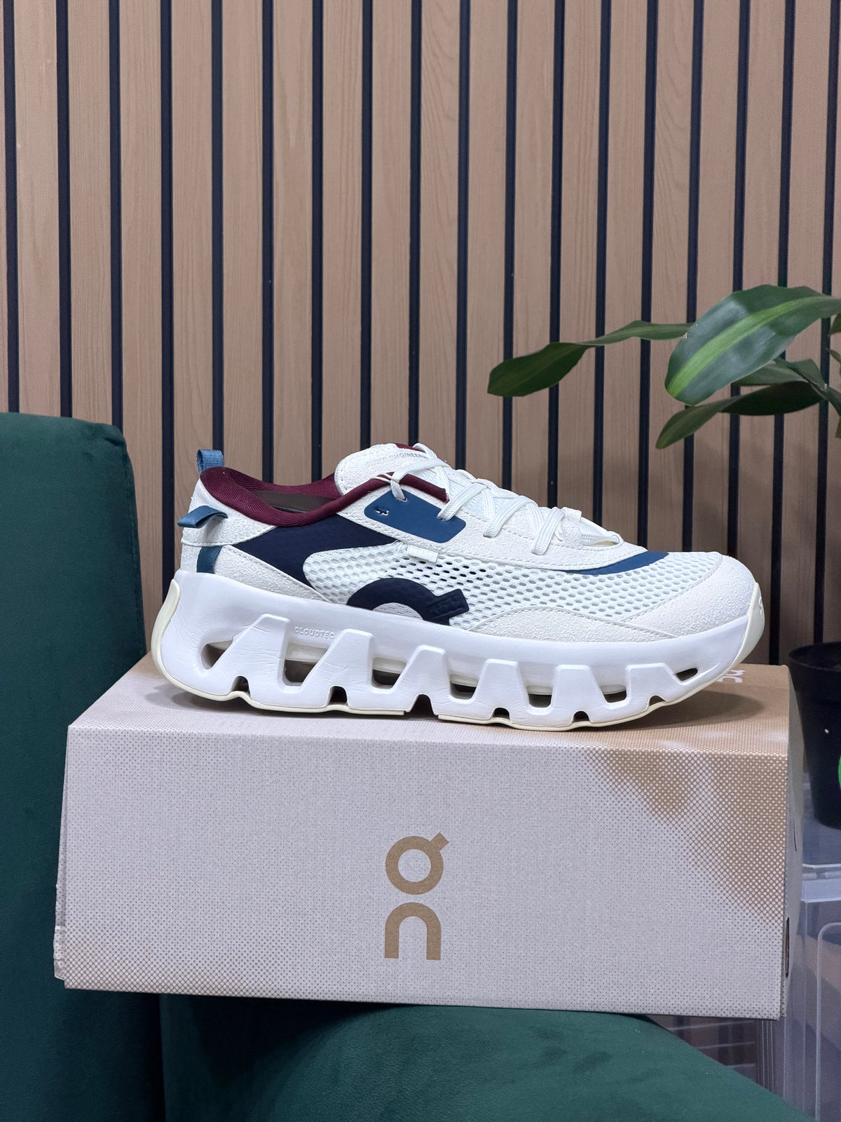 ON CLOUD KITH