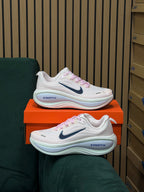 NIKE VOMERO PLUS