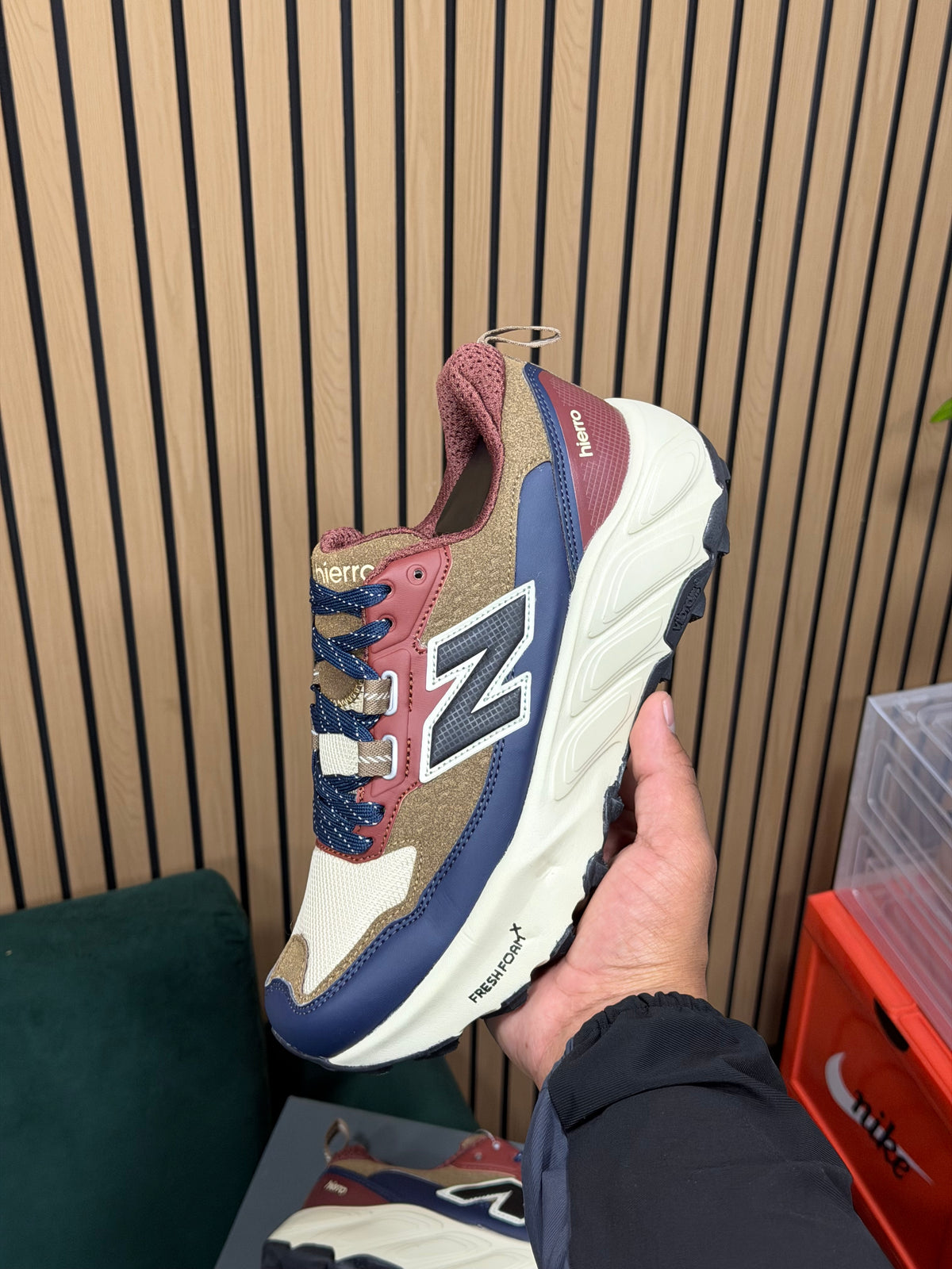 NEW BALANCE HIERRO
